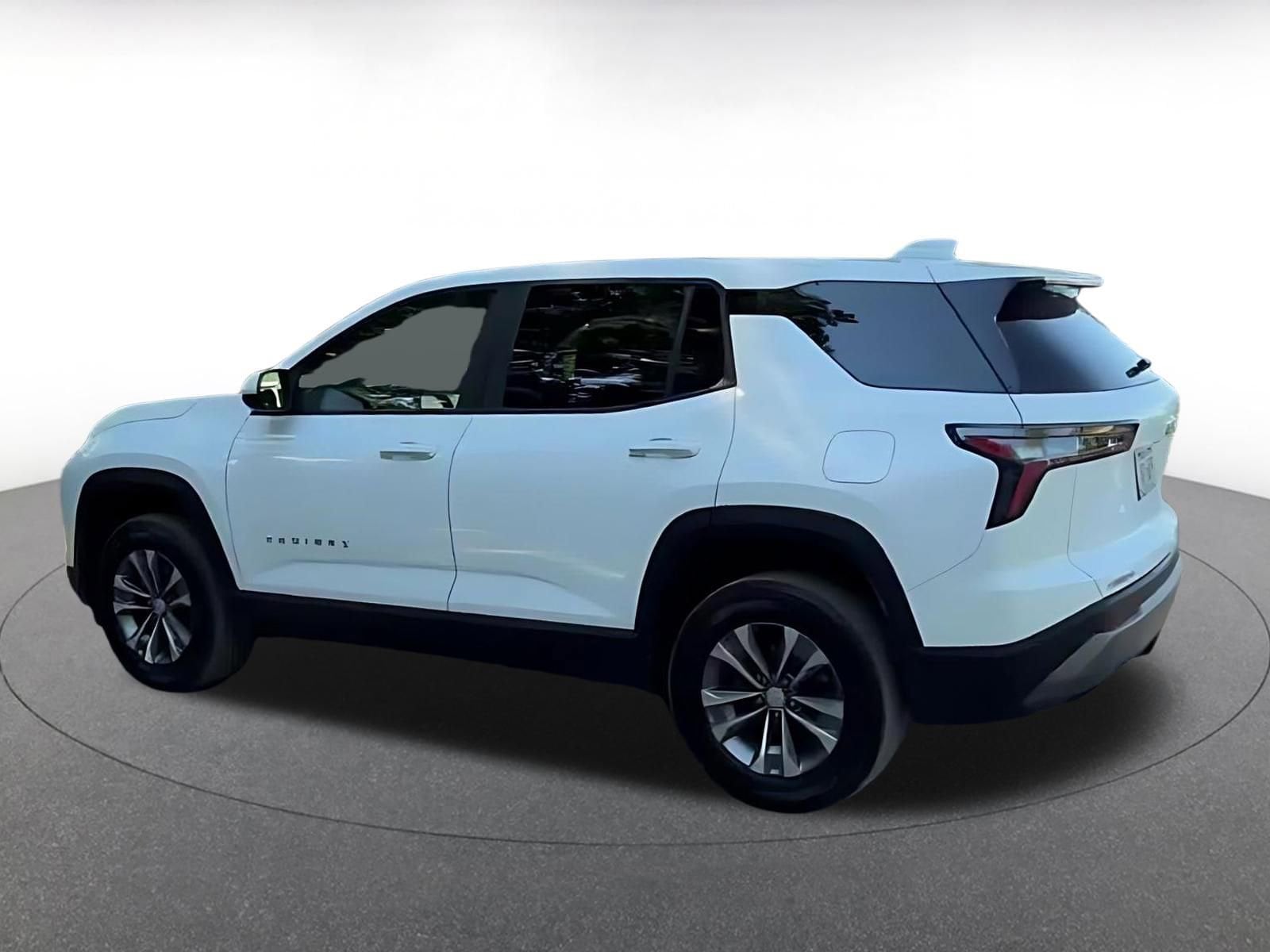 Thumbnail: 2025 Chevrolet Equinox - 10