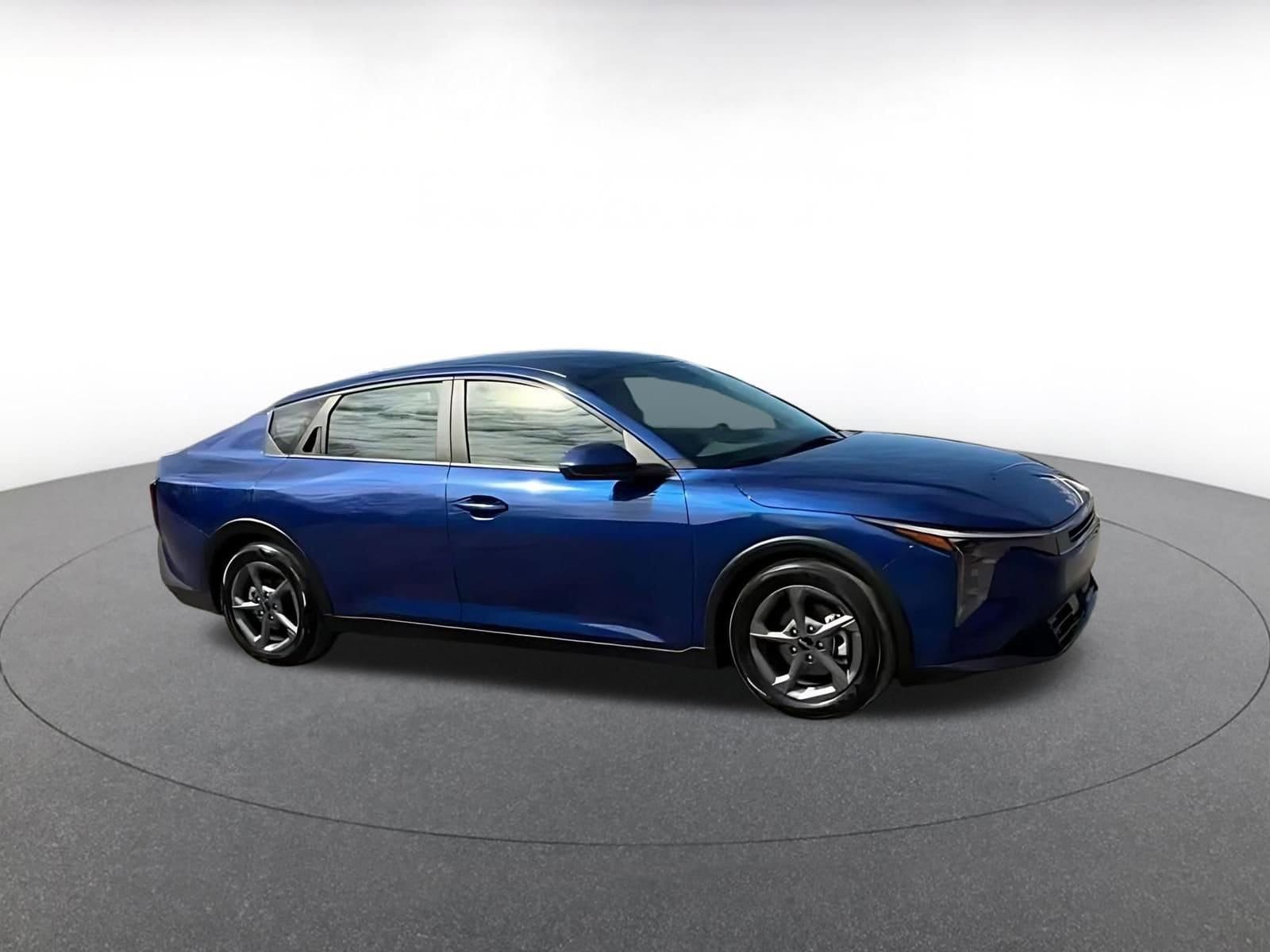 Thumbnail: 2025 Kia K4 - 2