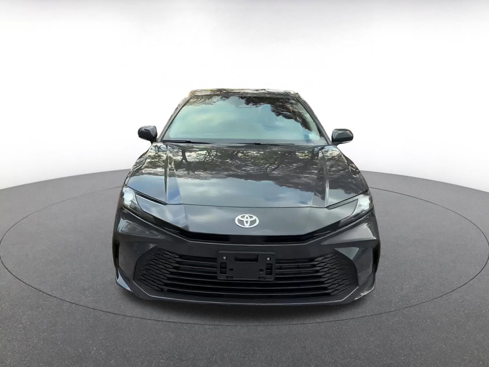 Thumbnail: 2025 Toyota Camry - 4