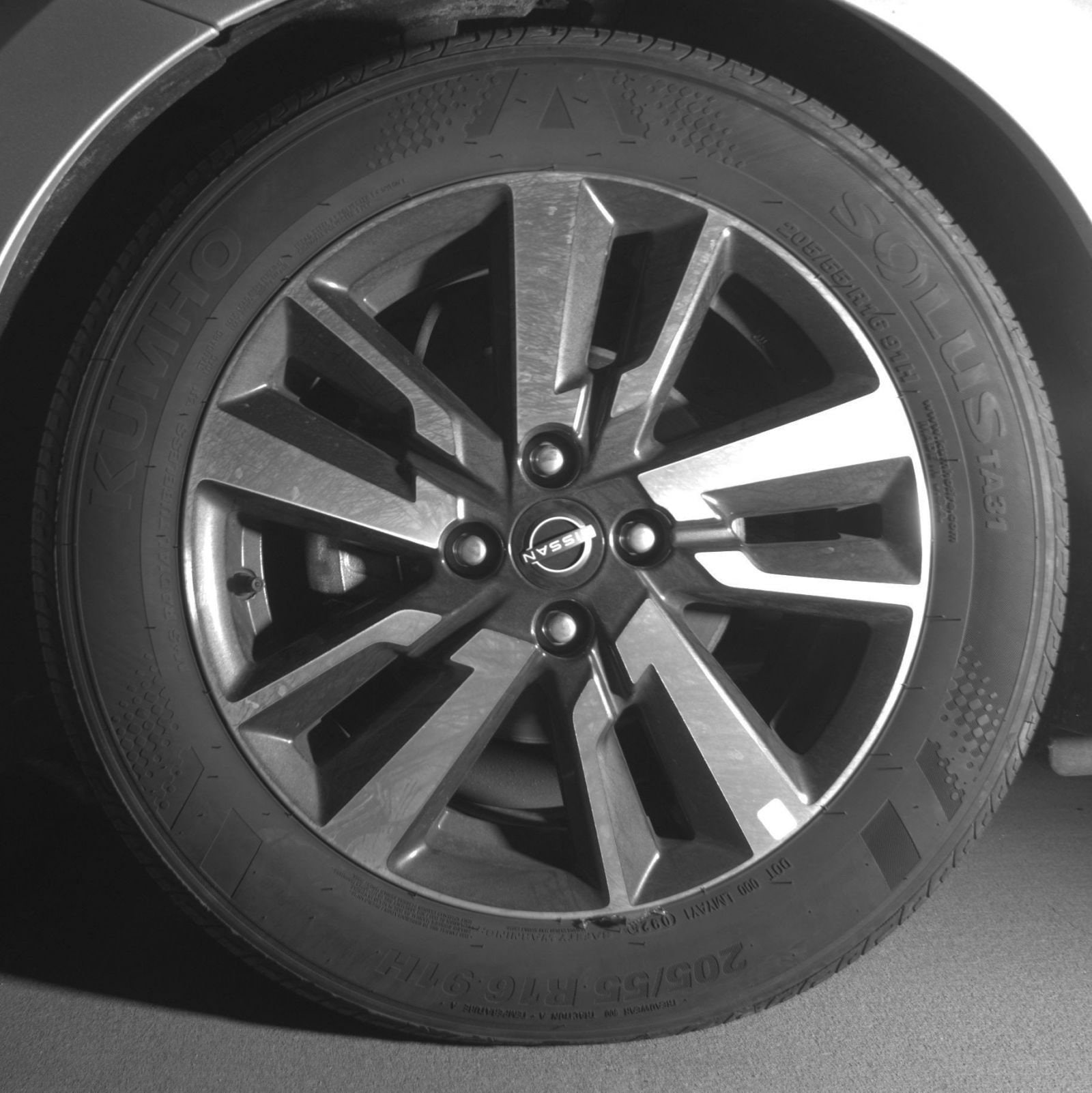Thumbnail: 2025 Nissan Versa - 15