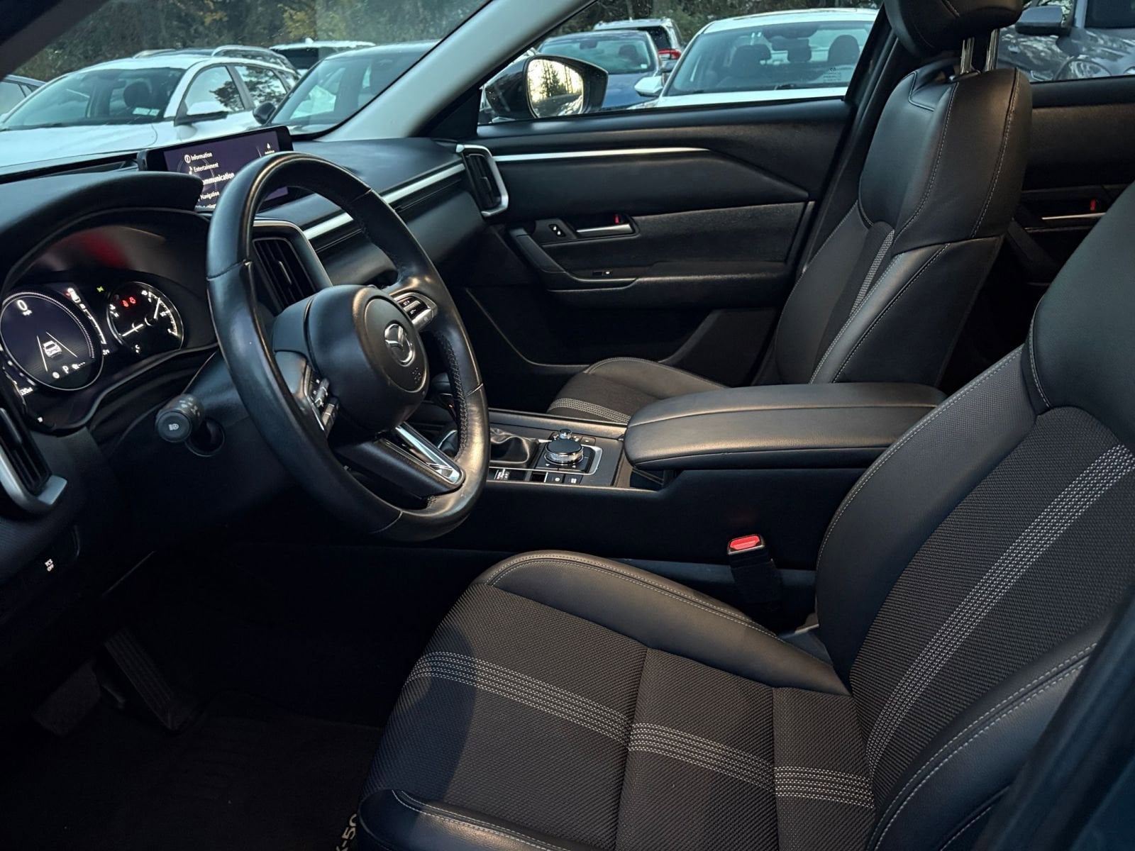 Thumbnail: 2025 Mazda CX-50 - 25