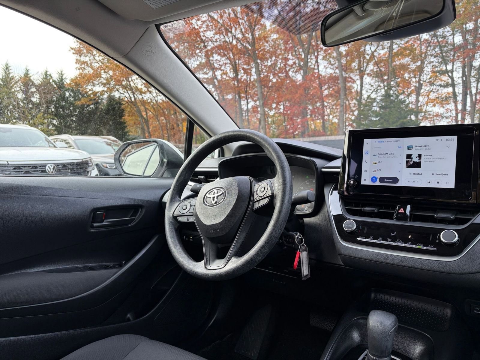 Thumbnail: 2025 Toyota Corolla - 32