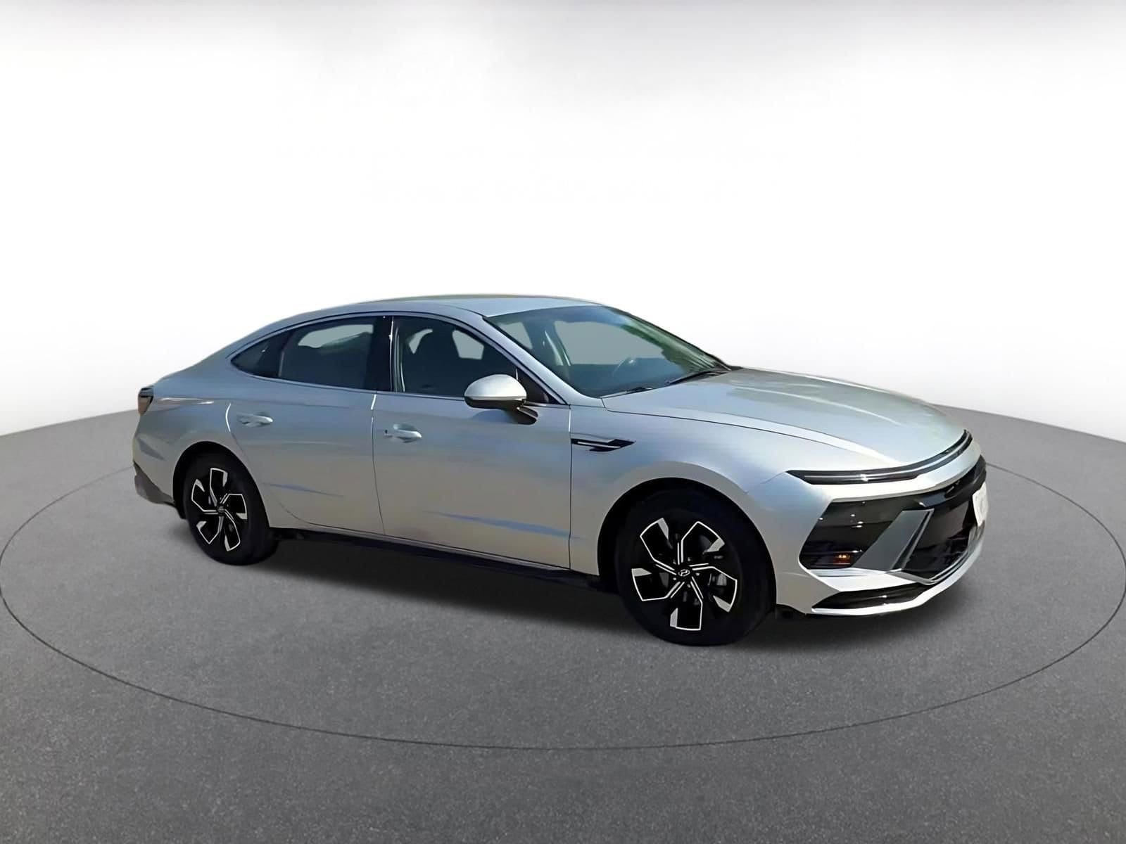 Thumbnail: 2025 Hyundai Sonata - 2
