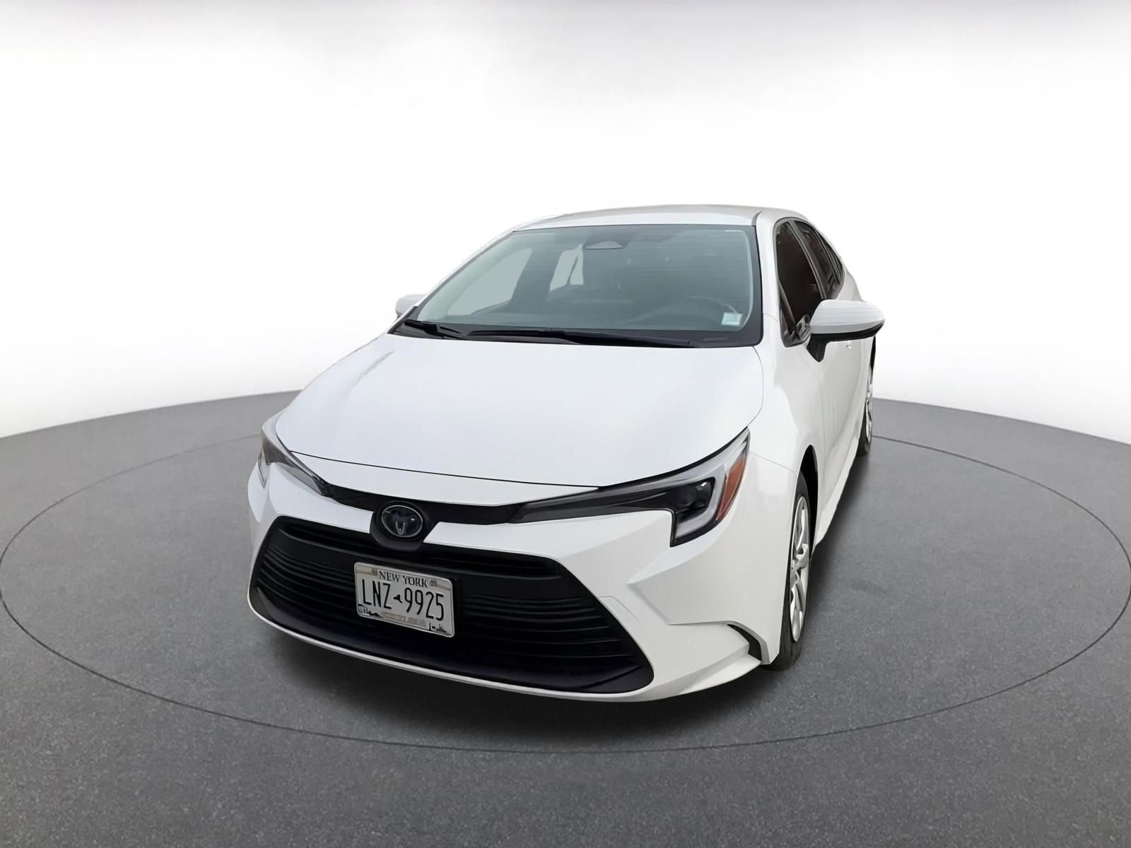 Thumbnail: 2025 Toyota Corolla - 7