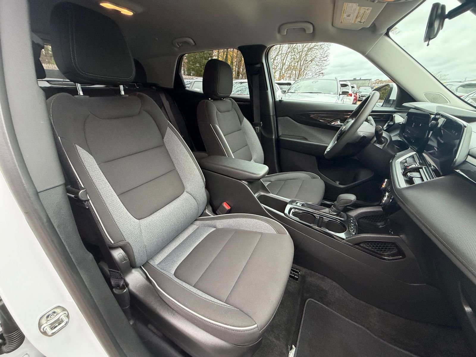 Thumbnail: 2025 Chevrolet TrailBlazer - 34