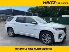 2022 Chevrolet Traverse High Country -
                Smithtown, NY