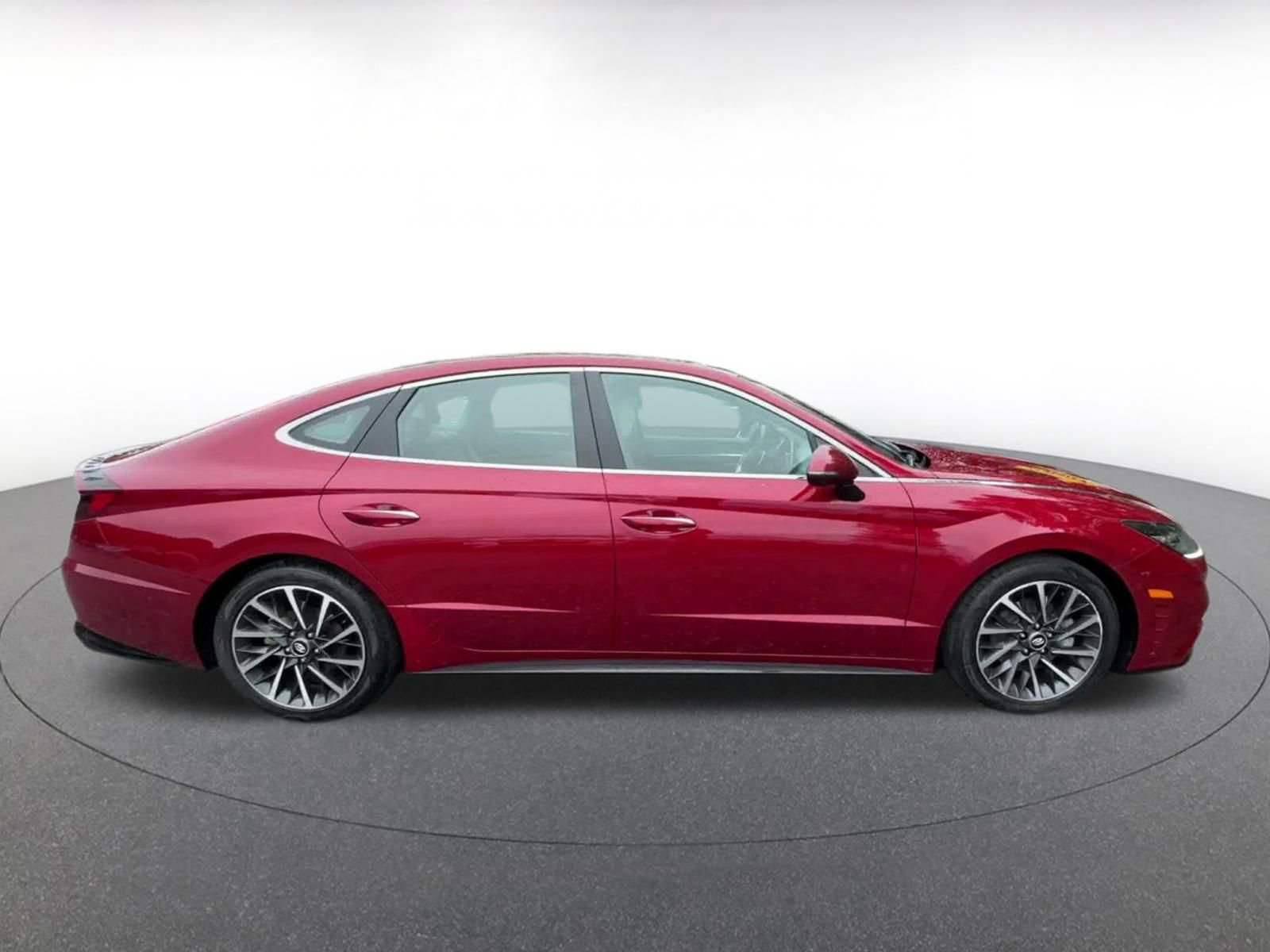 Thumbnail: 2023 Hyundai Sonata - 16