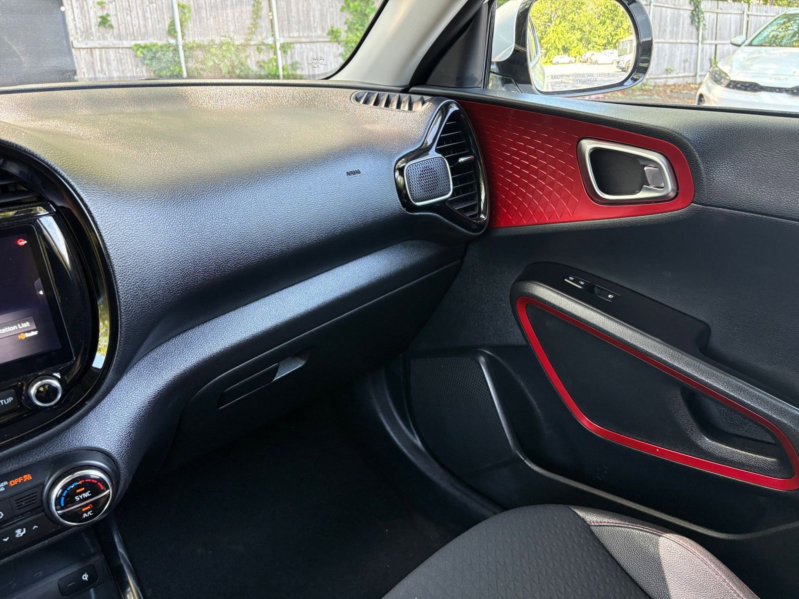 Thumbnail: 2023 Kia Soul - 33