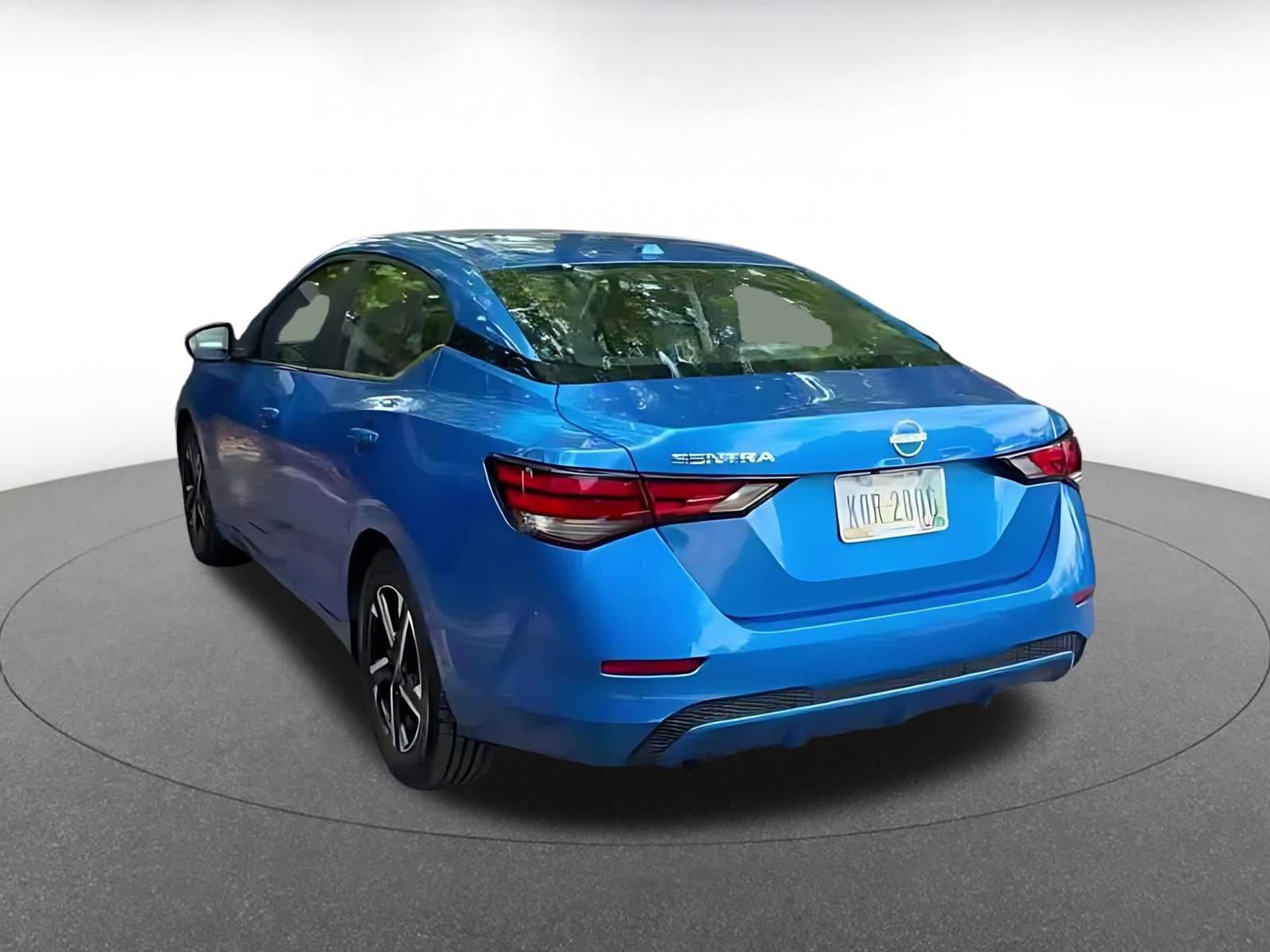 Thumbnail: 2025 Nissan Sentra - 11