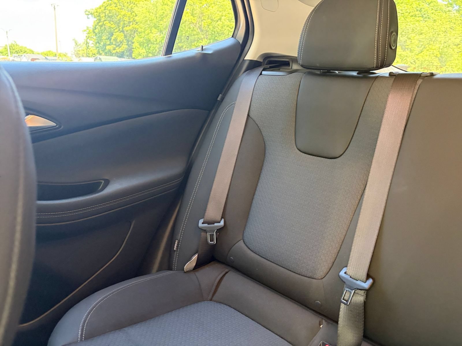 Thumbnail: 2025 Buick Encore GX - 33