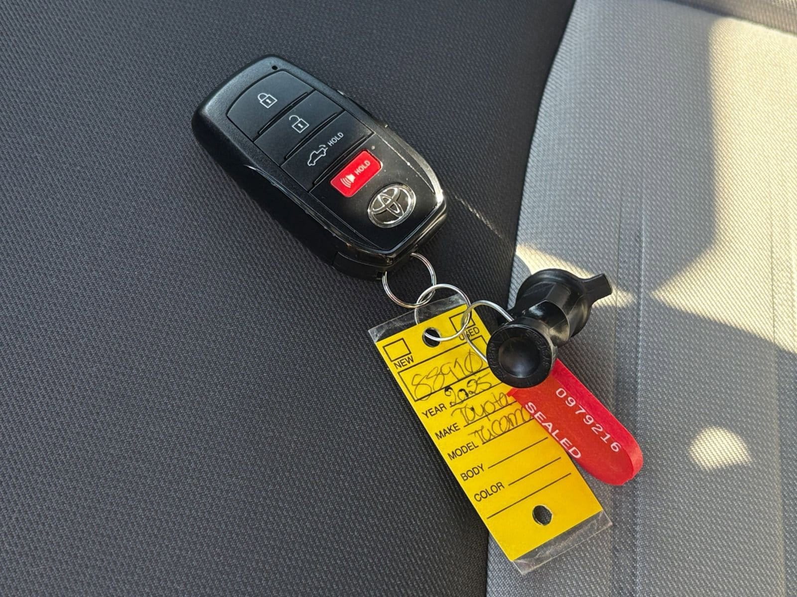 Thumbnail: 2025 Toyota Tacoma - 21