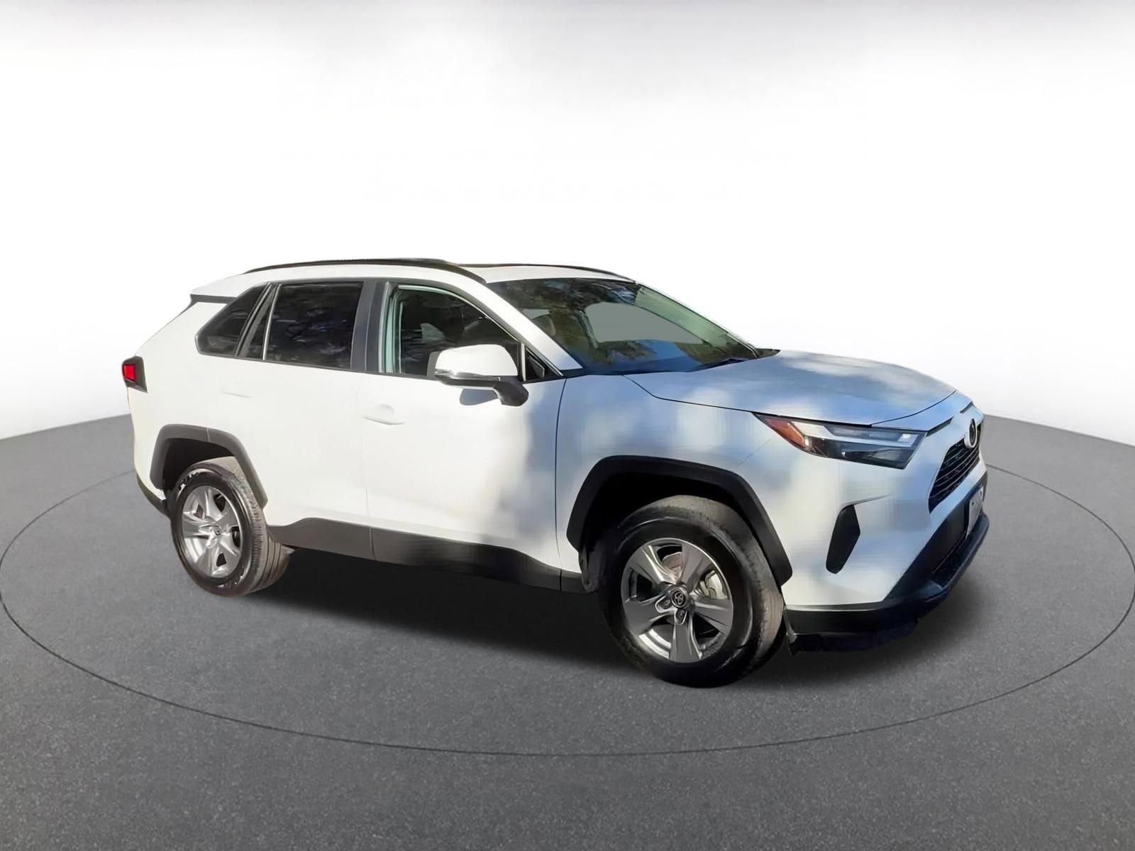 Thumbnail: 2025 Toyota RAV4 - 2