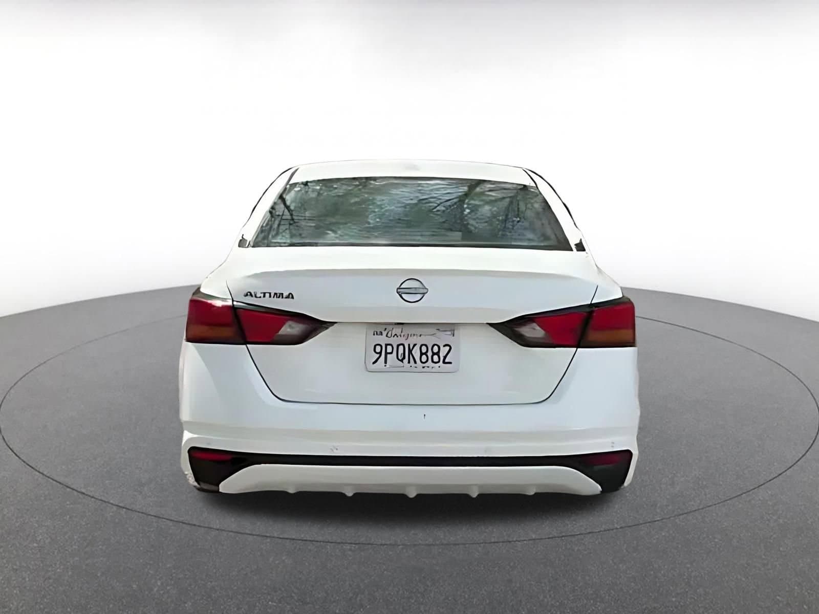 Thumbnail: 2025 Nissan Altima - 12