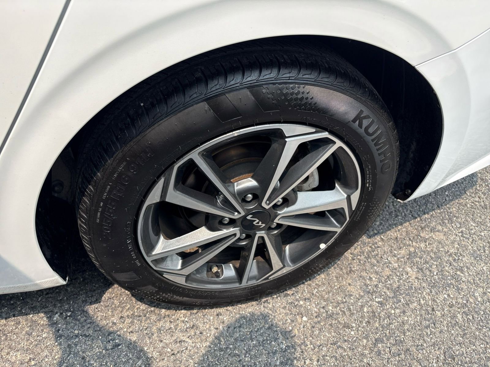 2023 Kia Forte LXS 20