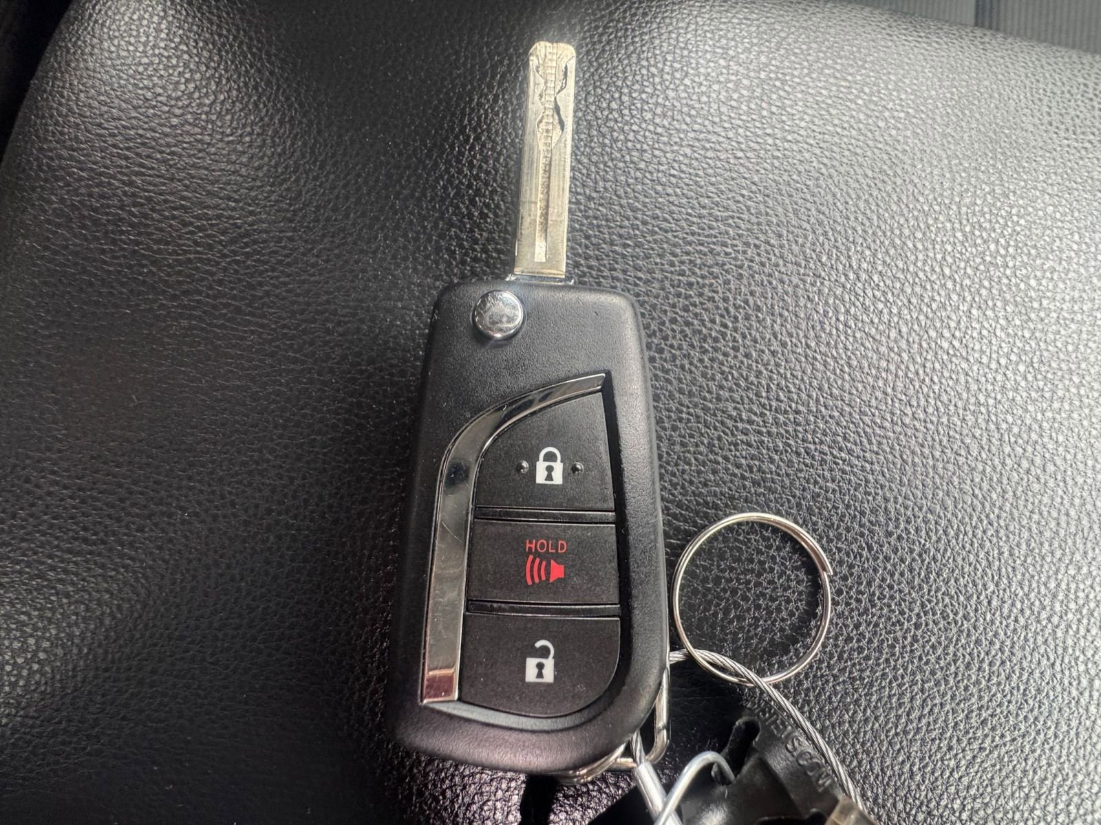 Thumbnail: 2025 Toyota RAV4 - 18