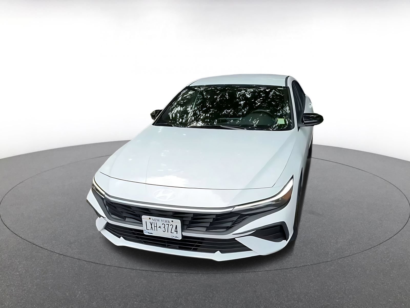 Thumbnail: 2026 Hyundai Elantra - 4