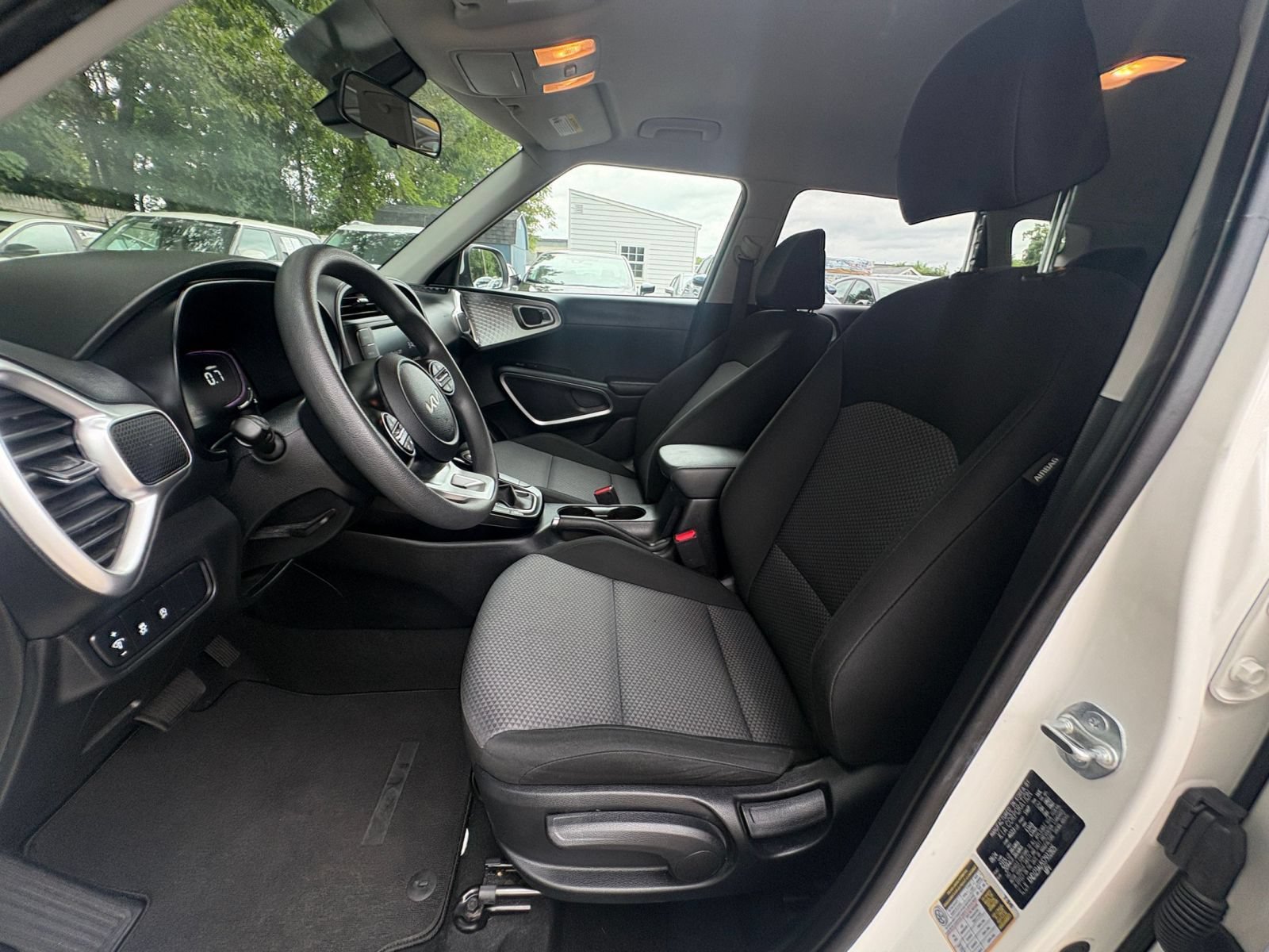 Thumbnail: 2025 Kia Soul - 23