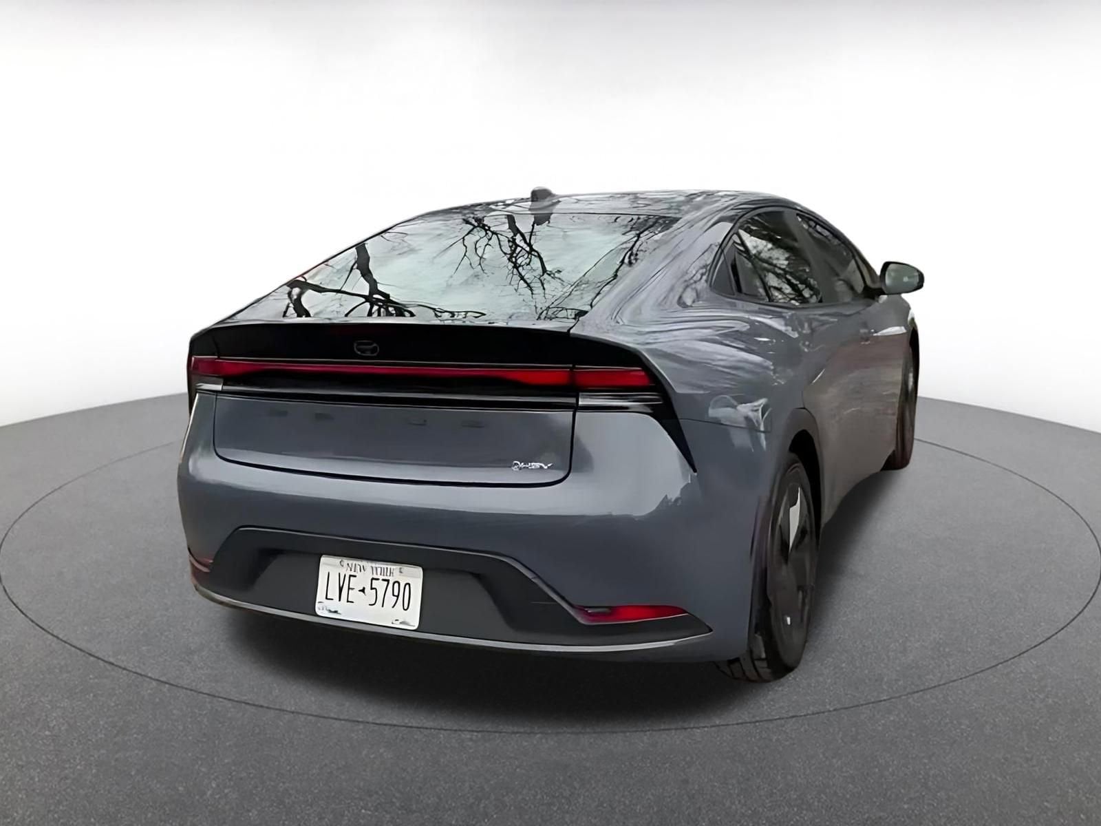 Thumbnail: 2025 Toyota Prius - 12