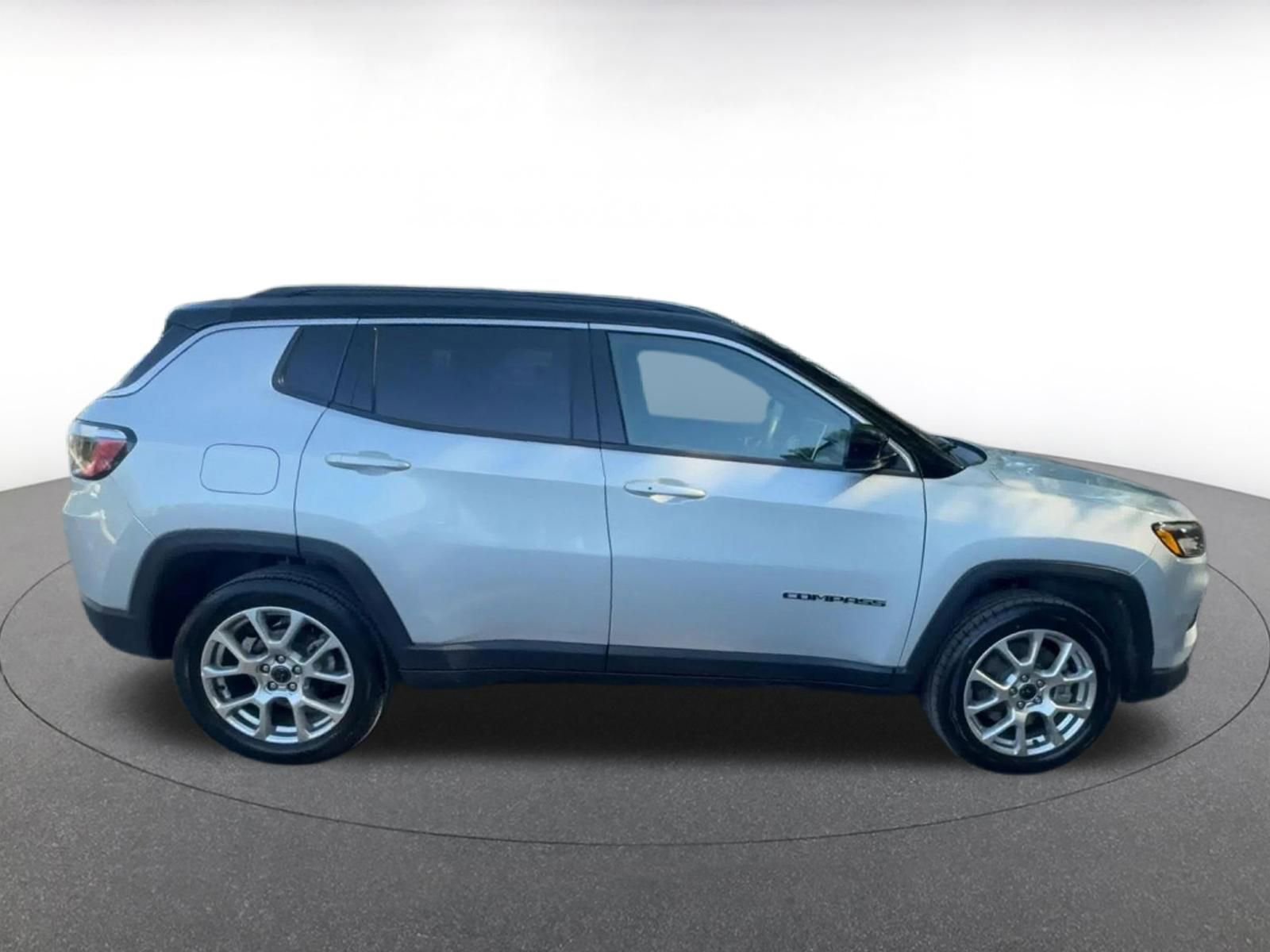Thumbnail: 2025 Jeep Compass - 16