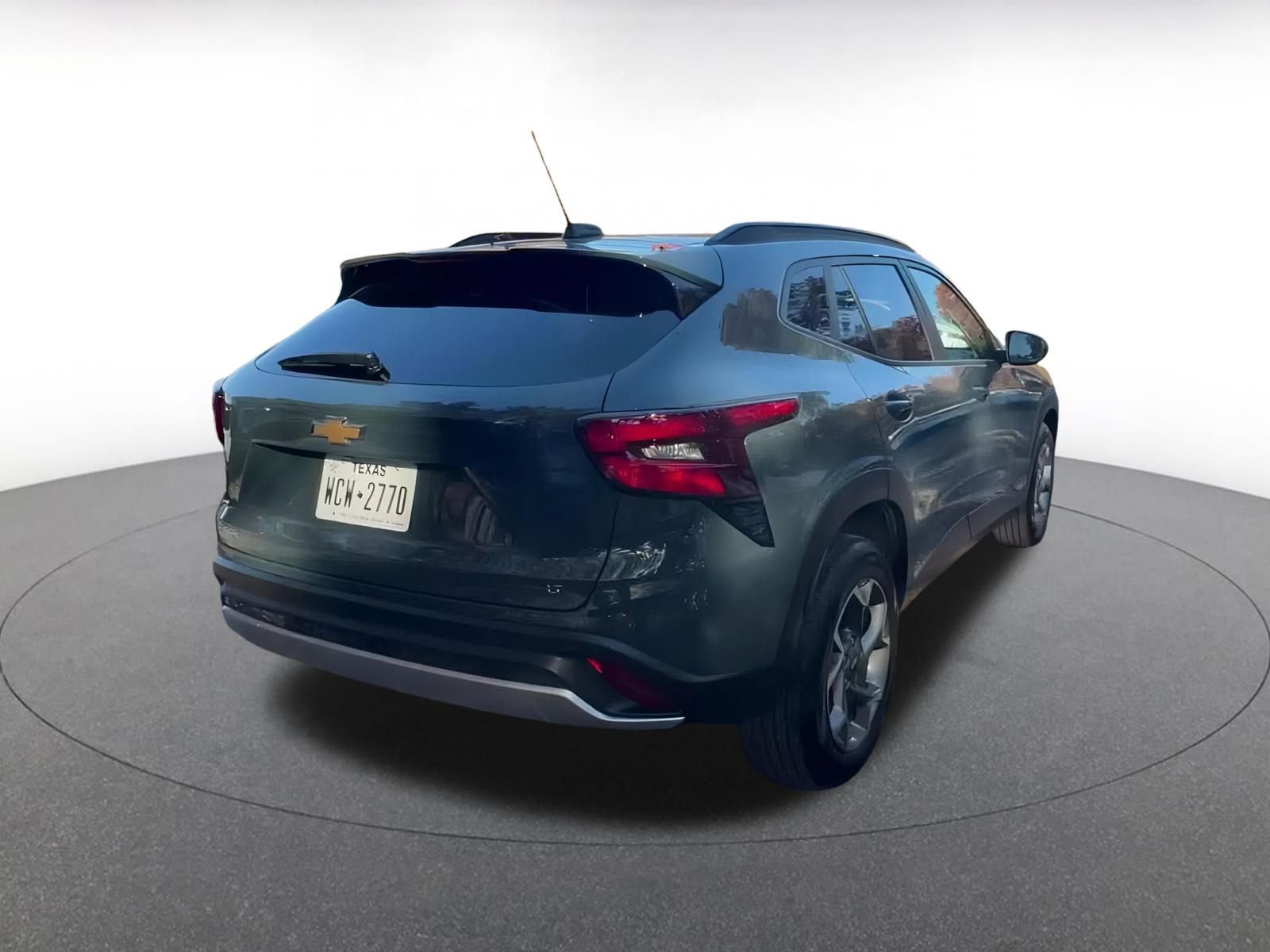 Thumbnail: 2025 Chevrolet Trax - 14