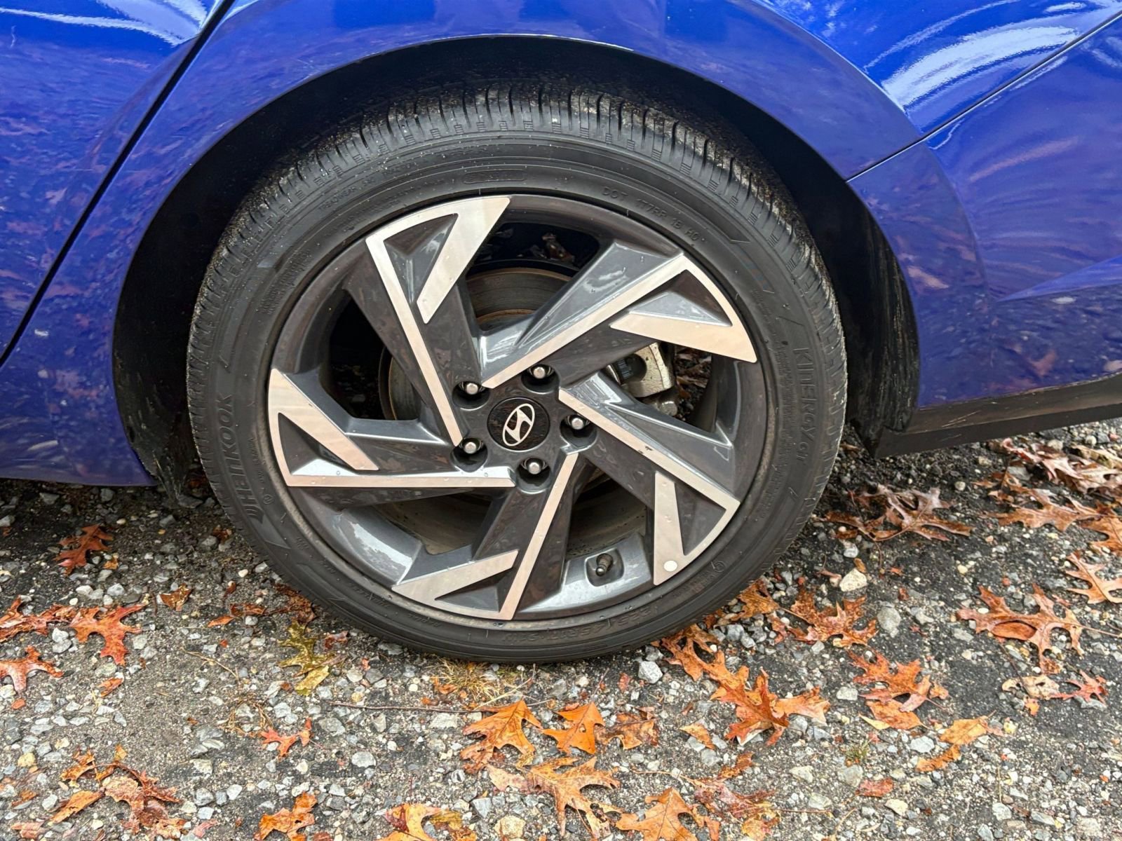 Thumbnail: 2025 Hyundai Elantra - 25