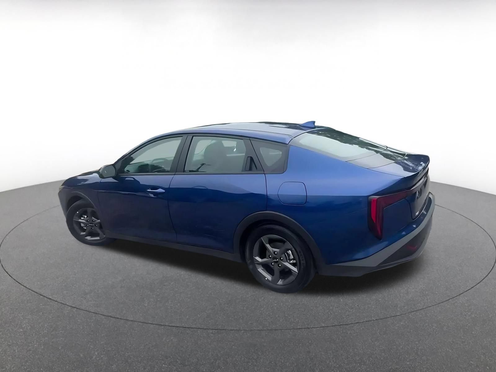 Thumbnail: 2026 Kia K4 - 9