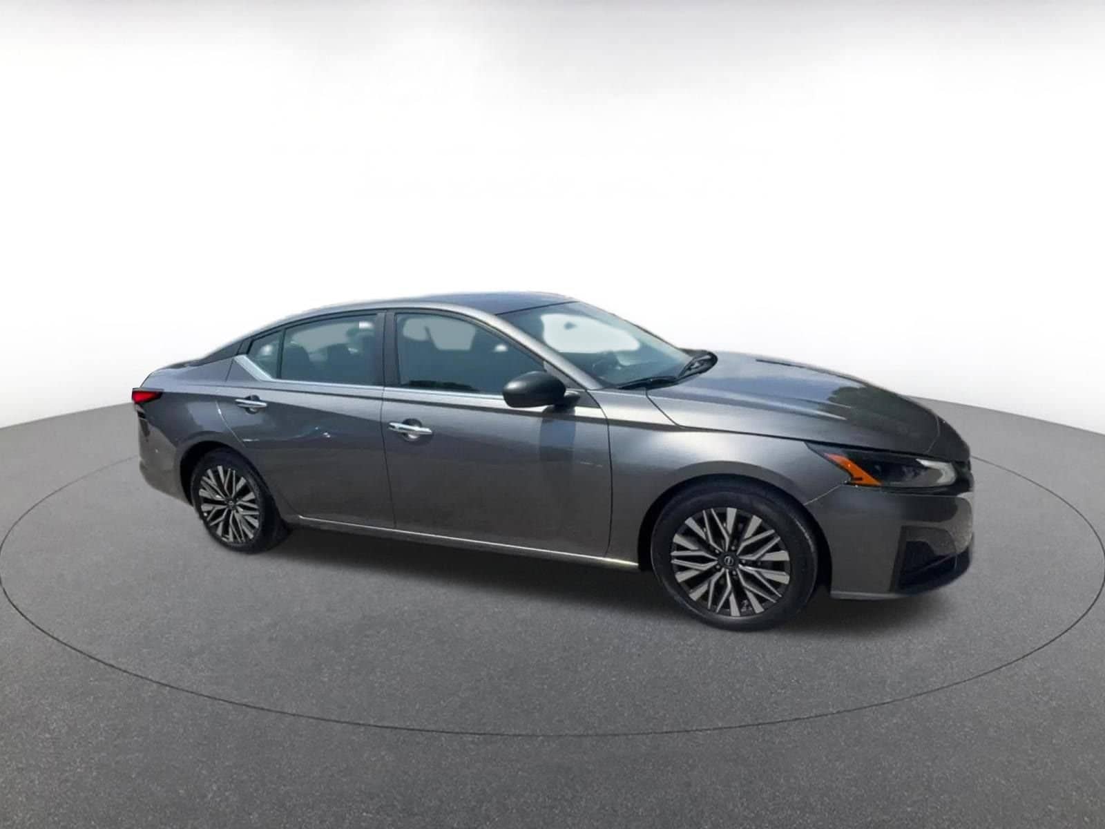 Thumbnail: 2025 Nissan Altima - 2