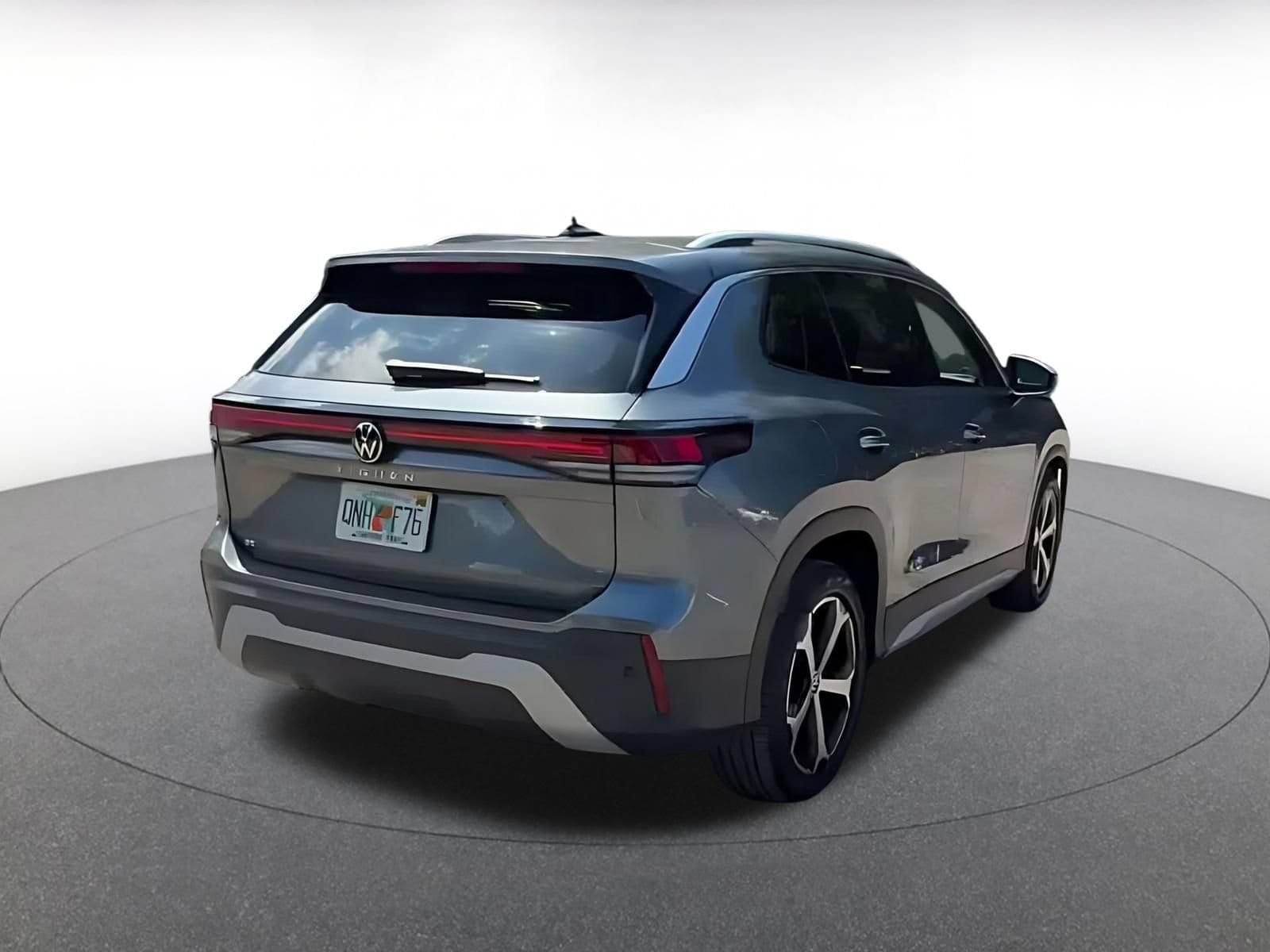 Thumbnail: 2026 Volkswagen Tiguan - 13