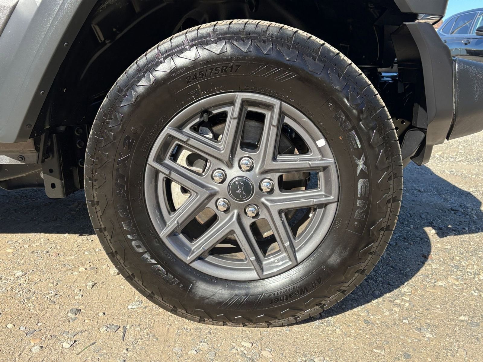 Thumbnail: 2025 Jeep Wrangler - 29