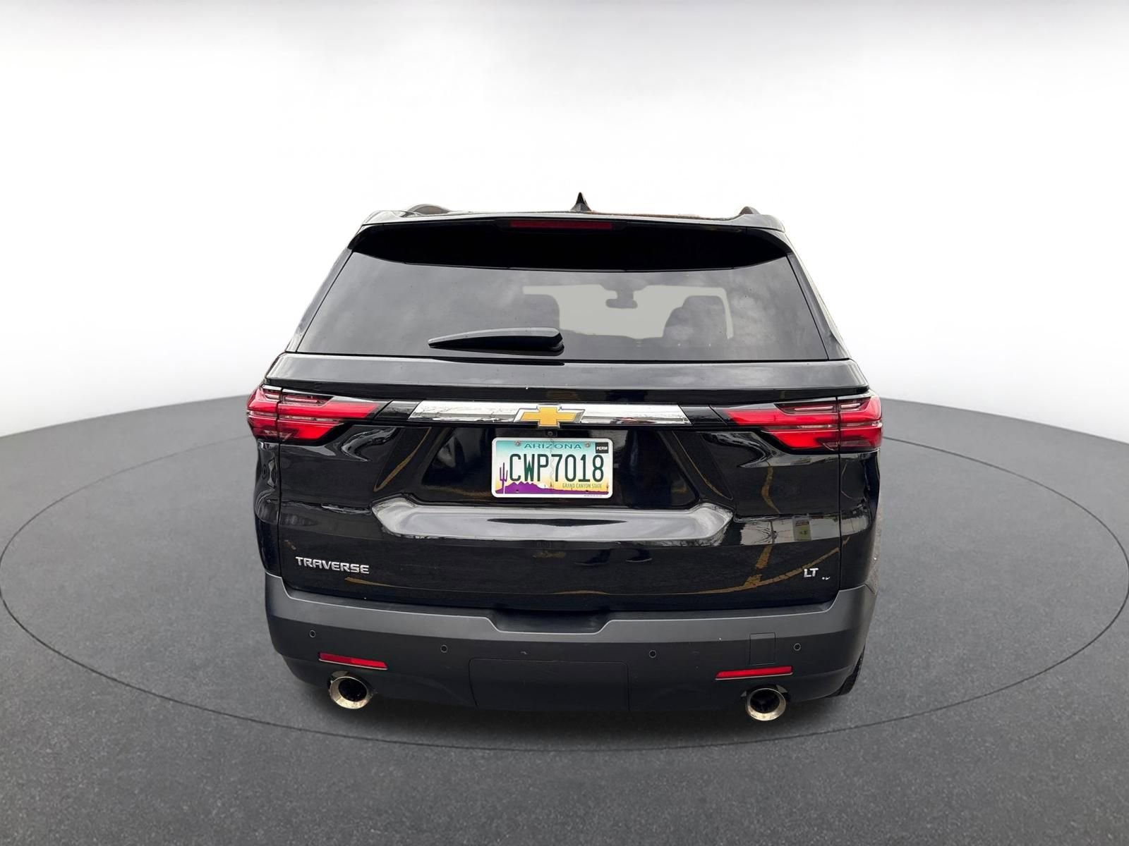 Thumbnail: 2023 Chevrolet Traverse - 10