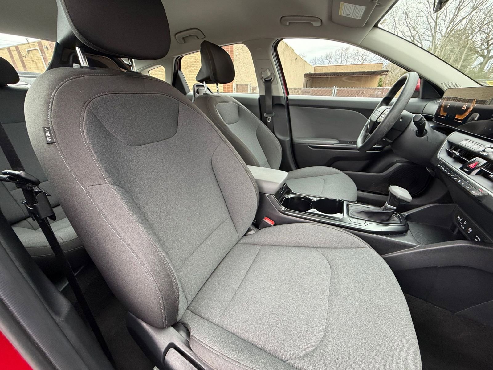 Thumbnail: 2025 Kia K4 - 35