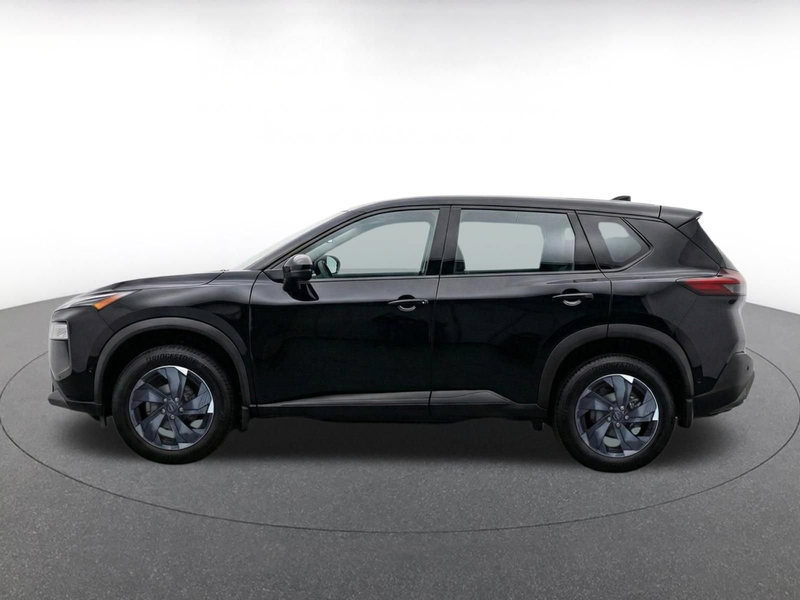 Thumbnail: 2025 Nissan Rogue - 4
