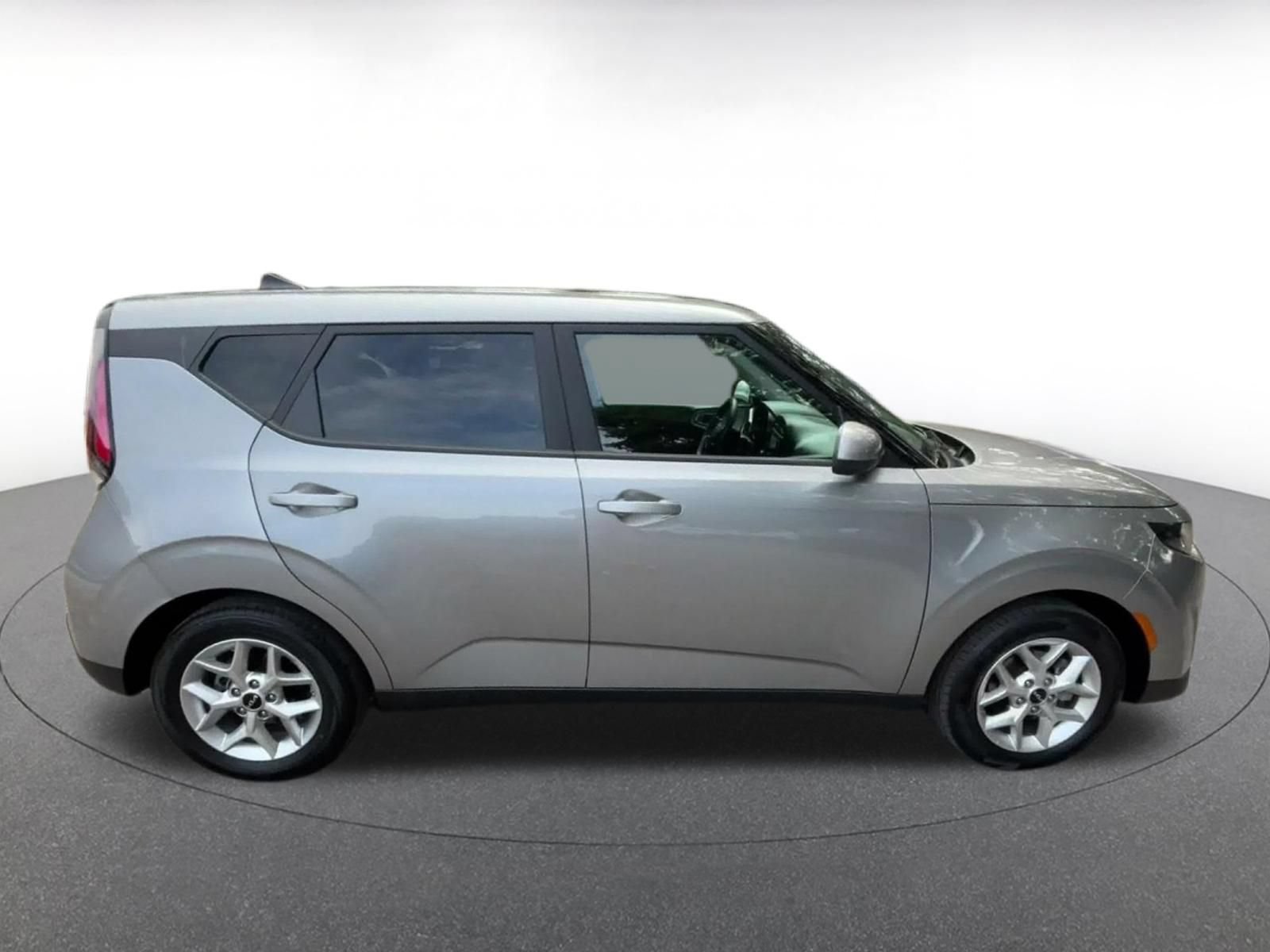 Thumbnail: 2025 Kia Soul - 16