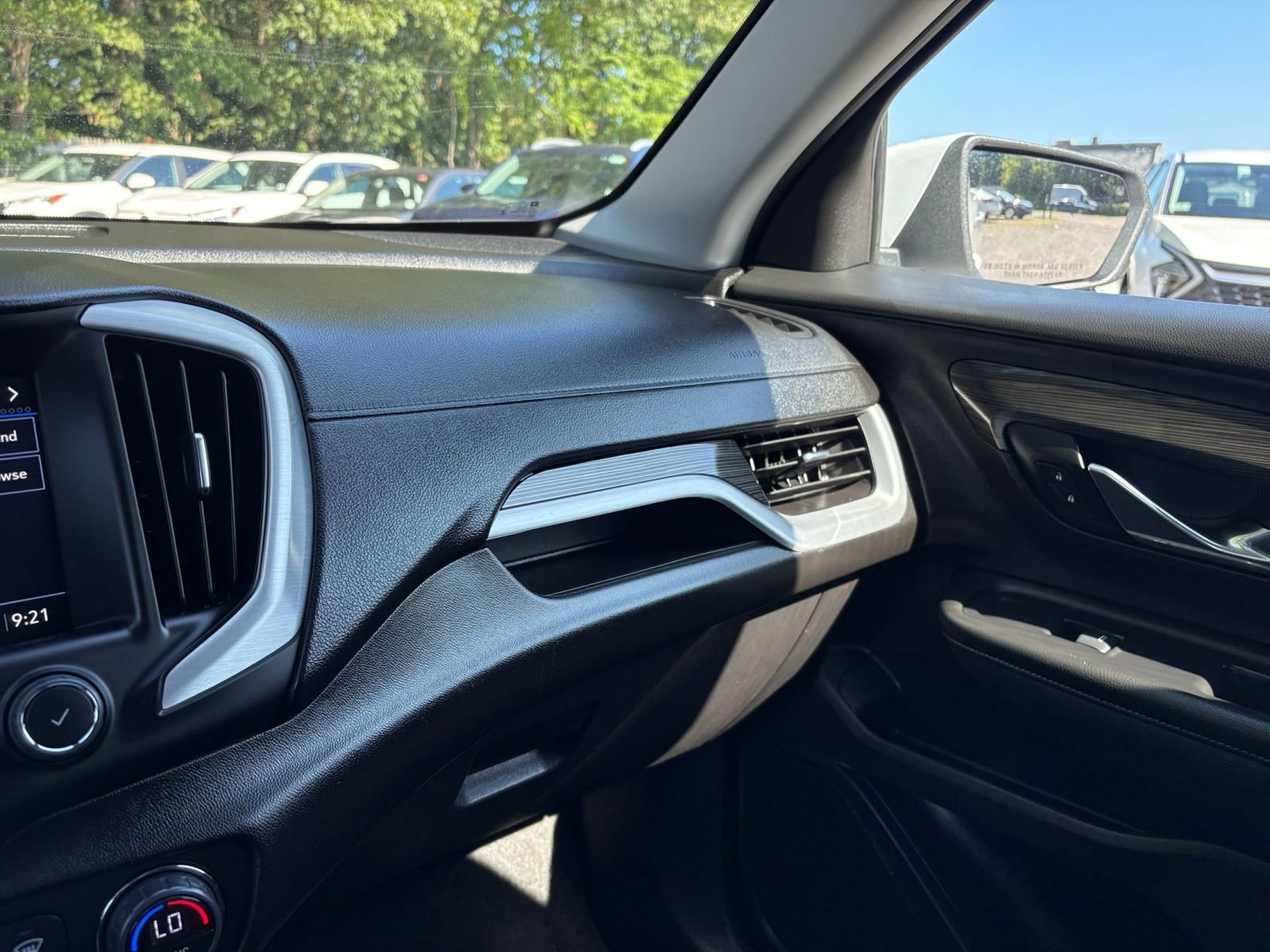 Thumbnail: 2024 GMC Terrain - 35