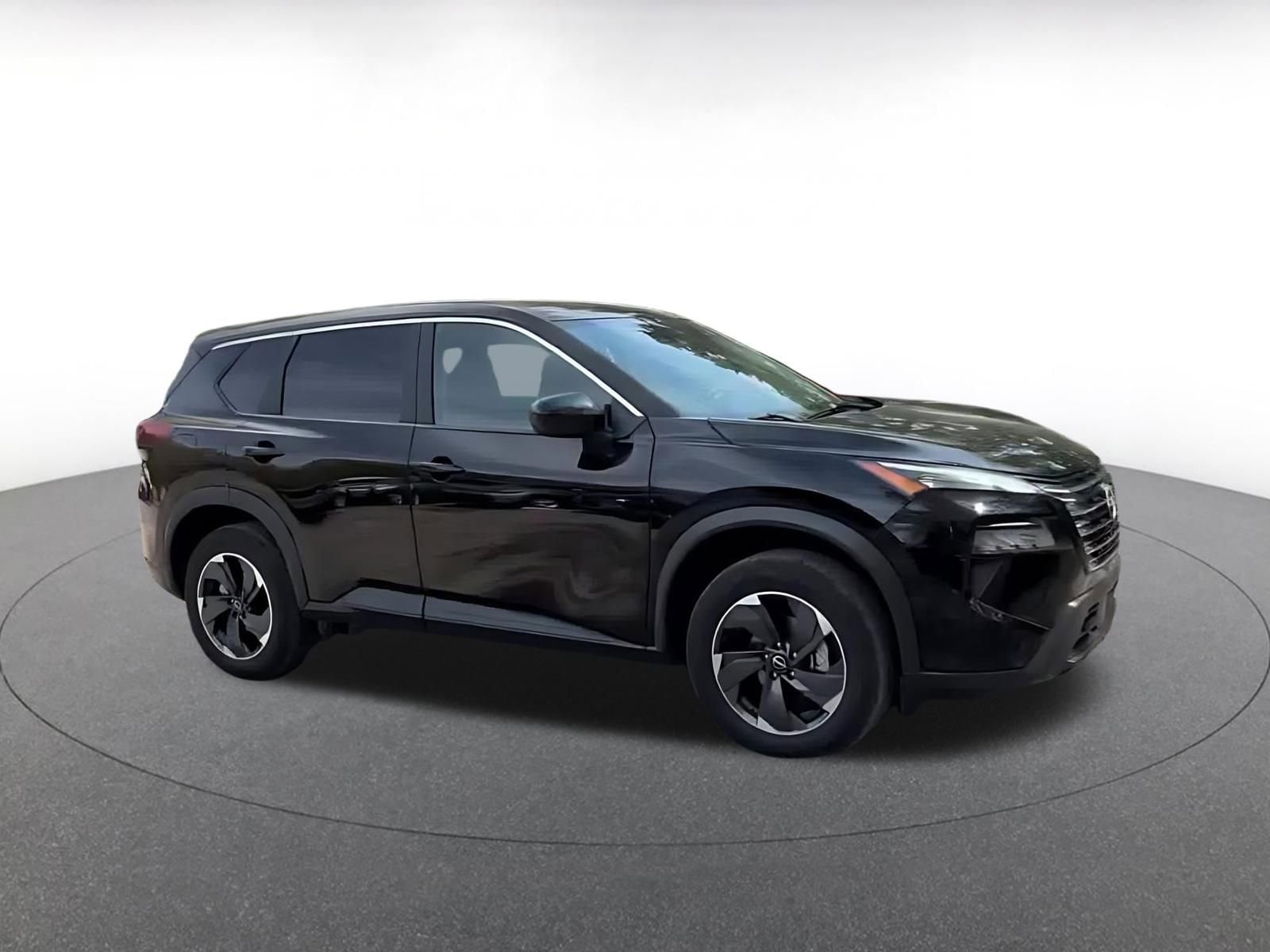 Thumbnail: 2025 Nissan Rogue - 2
