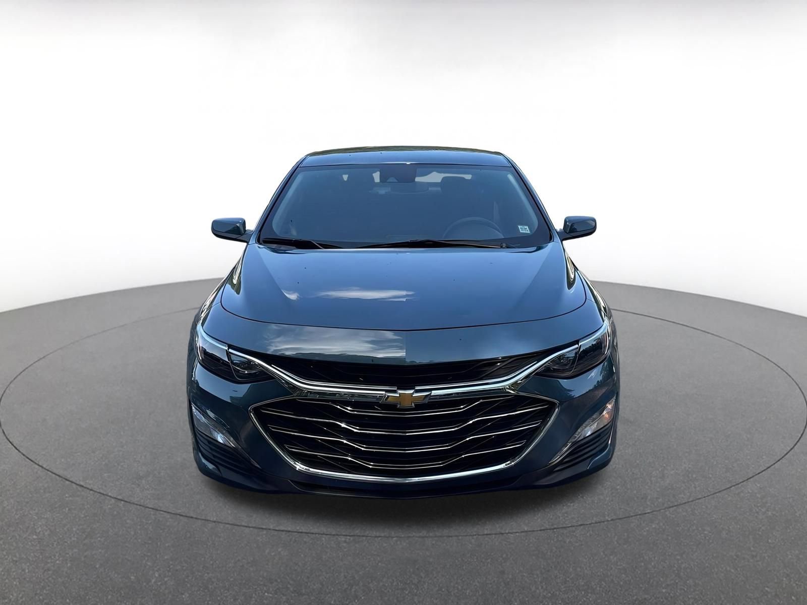Thumbnail: 2024 Chevrolet Malibu - 2