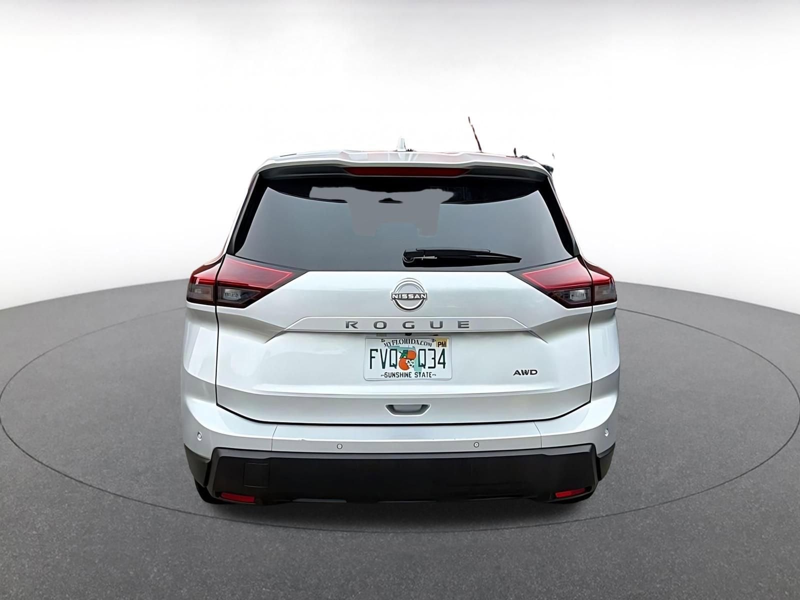 Thumbnail: 2025 Nissan Rogue - 5