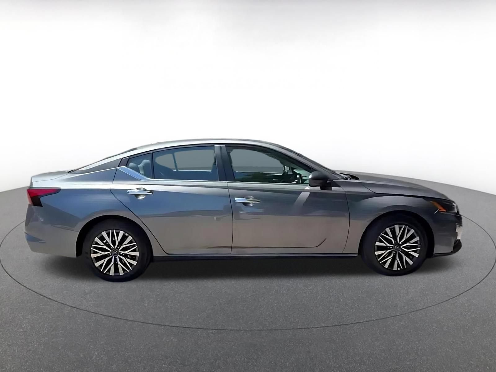 Thumbnail: 2025 Nissan Altima - 16