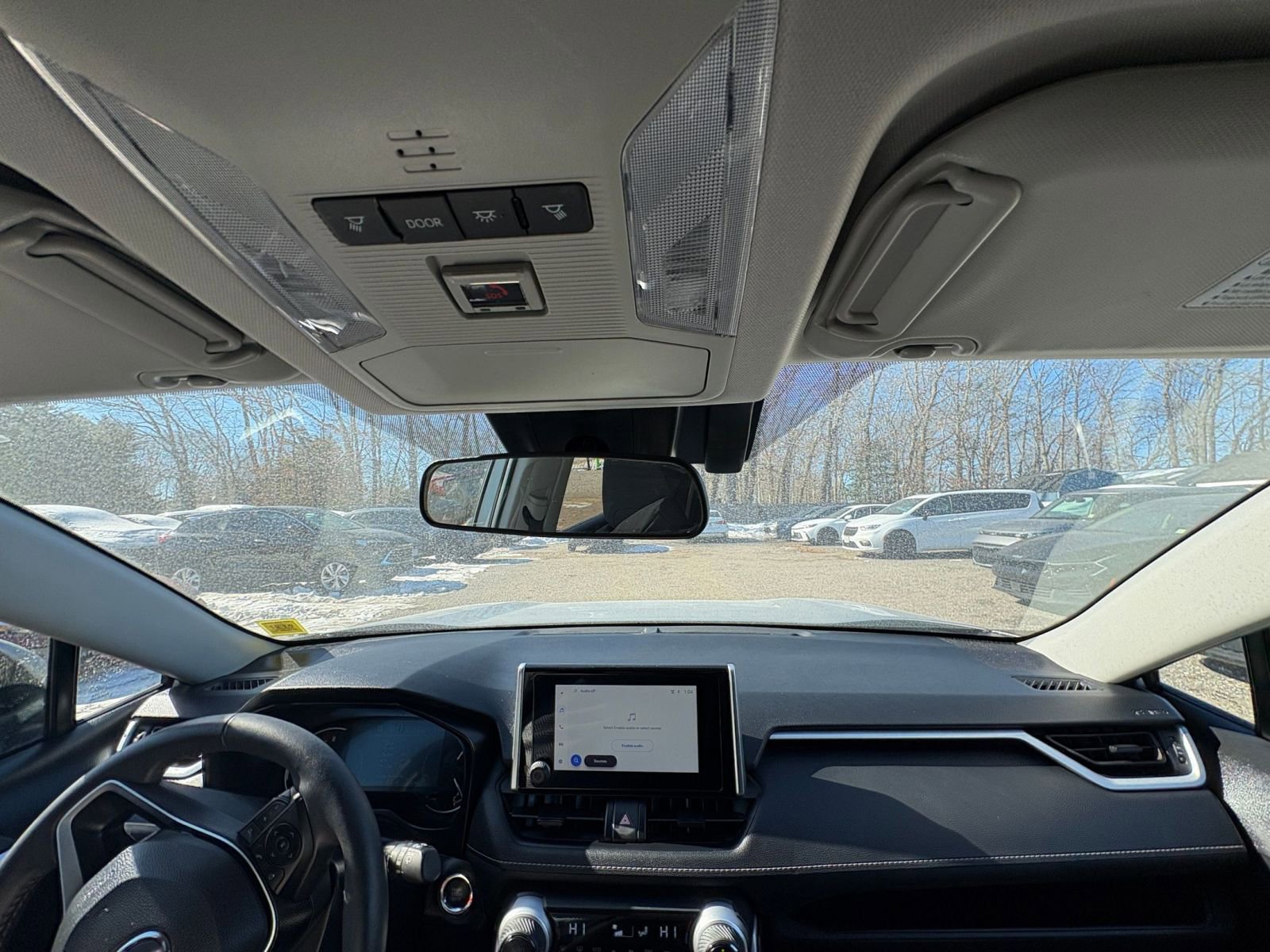 Thumbnail: 2025 Toyota RAV4 - 31