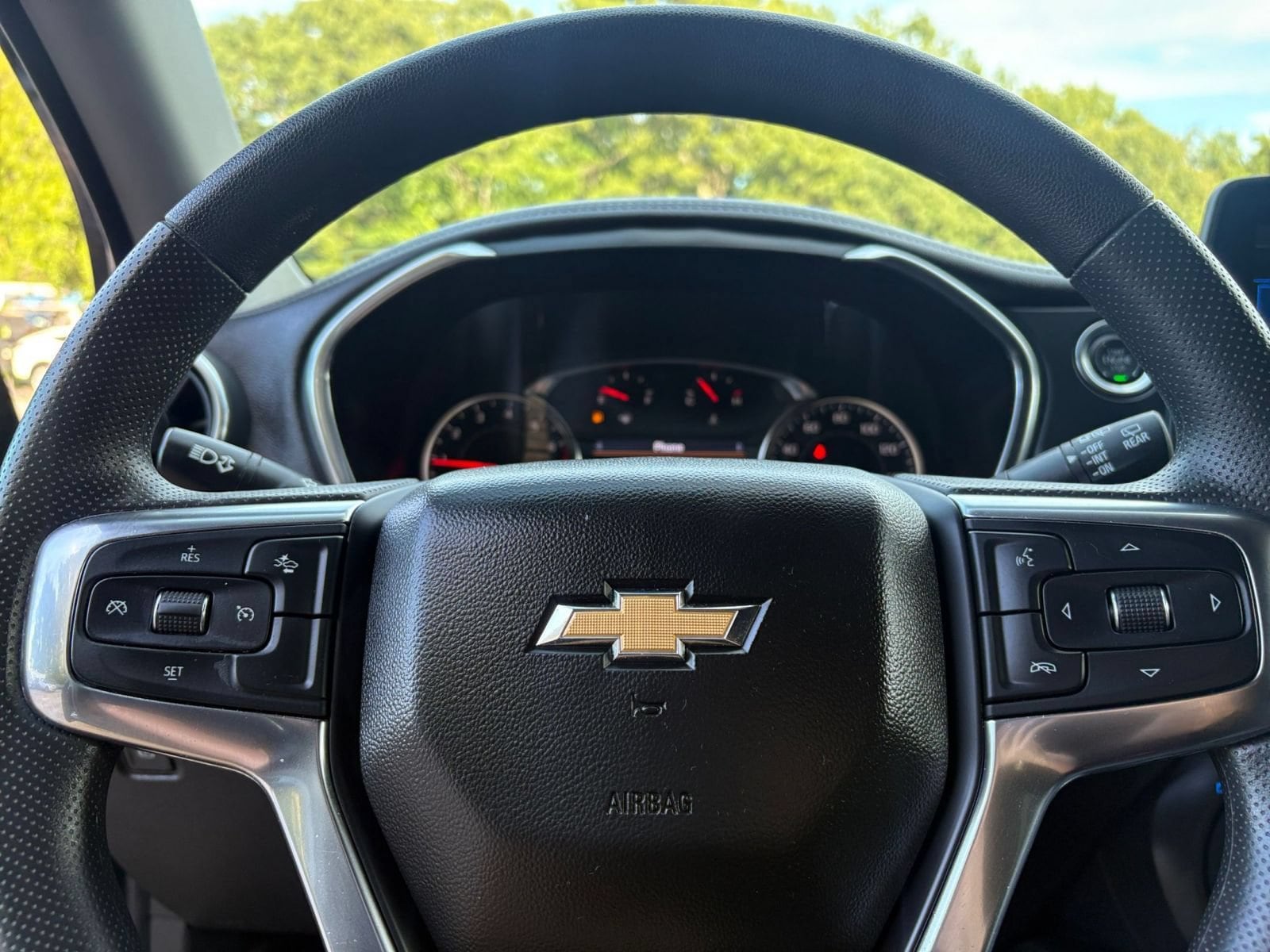Thumbnail: 2025 Chevrolet Blazer - 24
