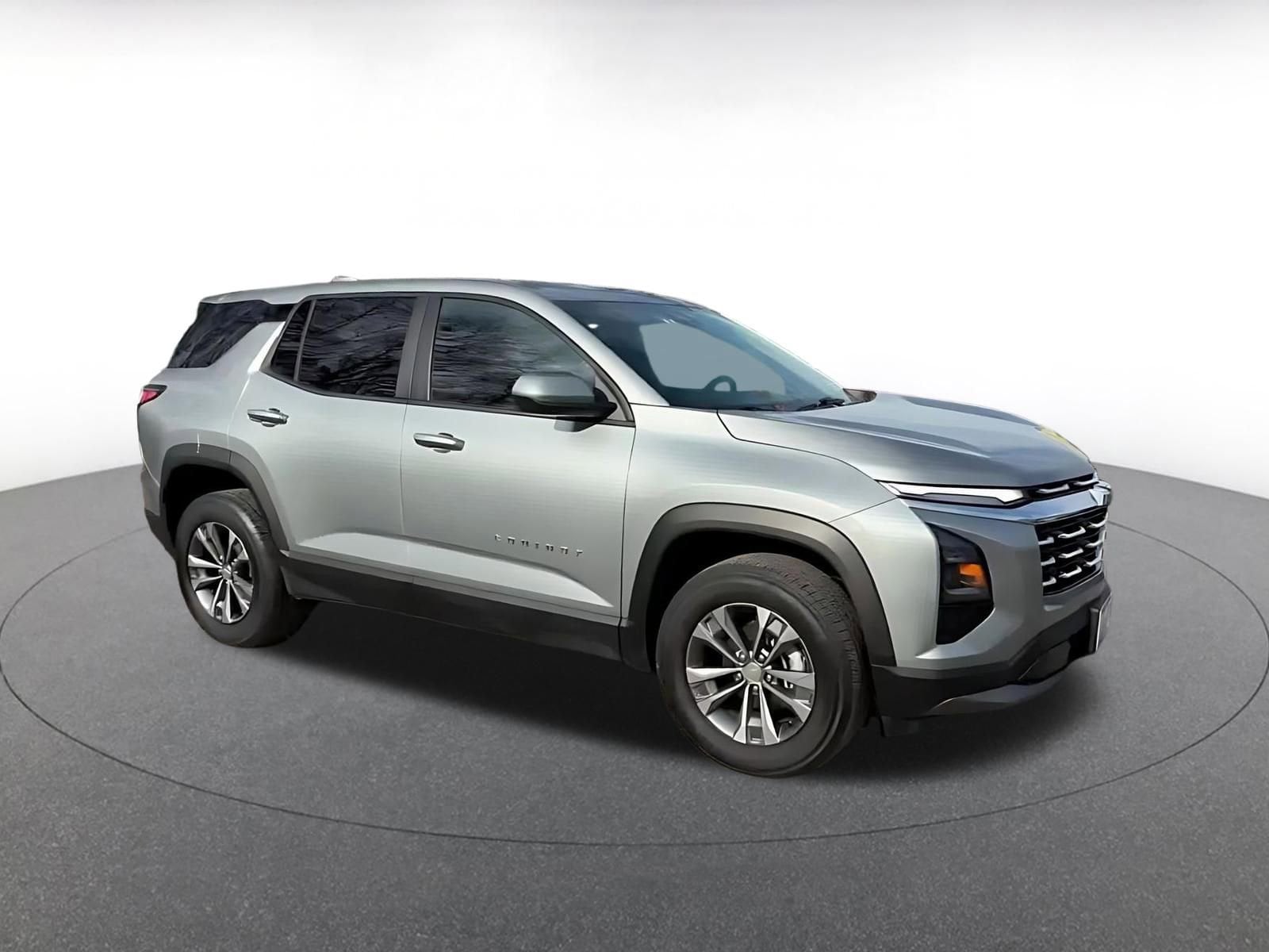 Thumbnail: 2025 Chevrolet Equinox - 2