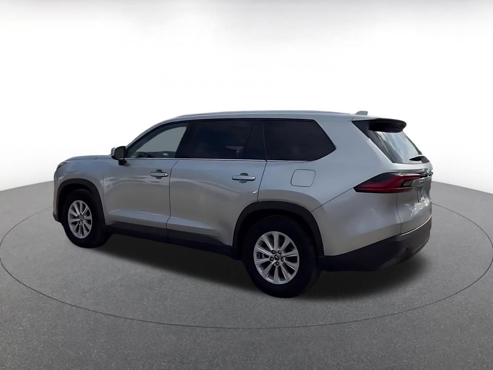 Thumbnail: 2025 Toyota Grand Highlander - 10