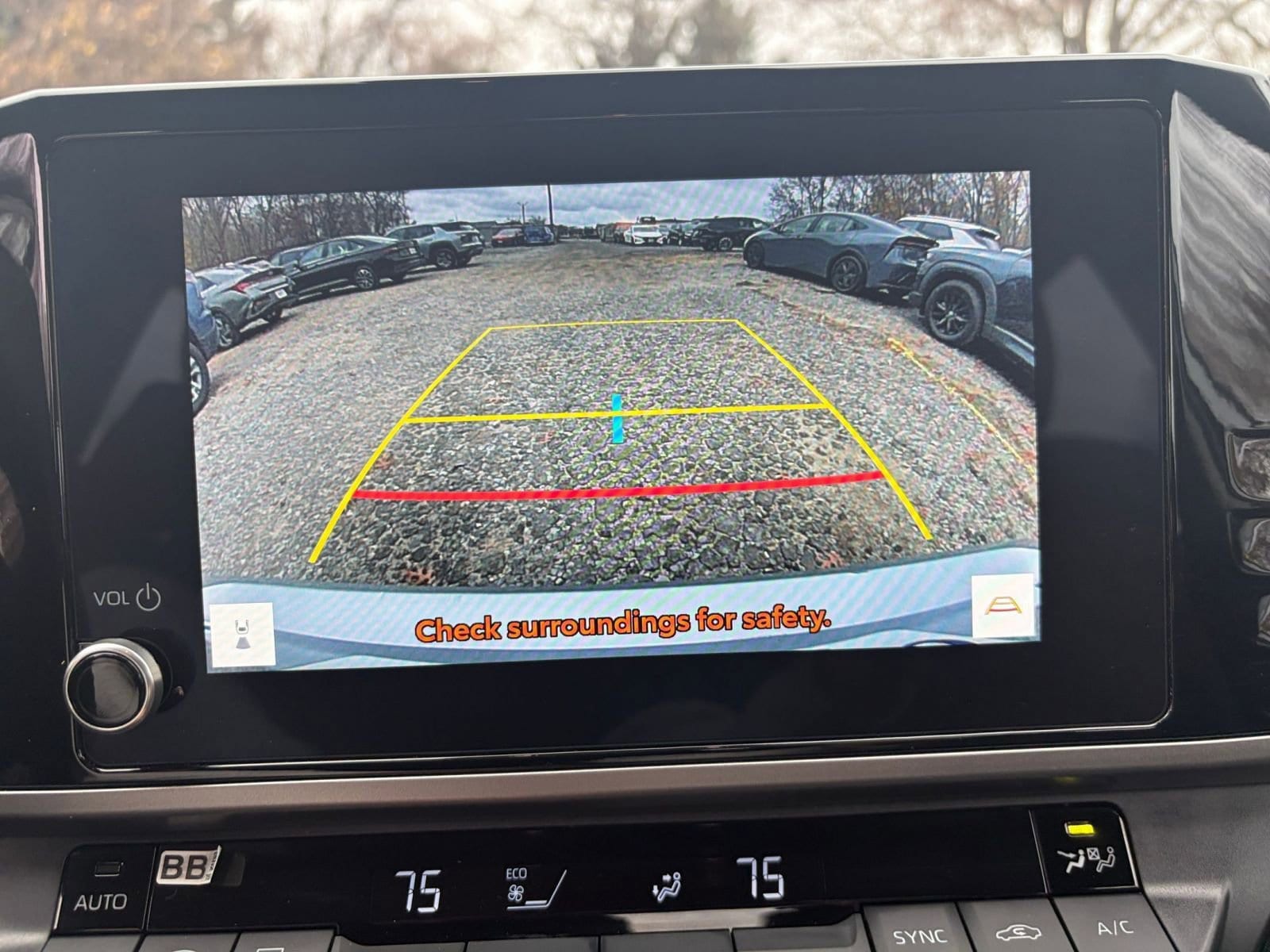 Thumbnail: 2025 Toyota Camry - 17