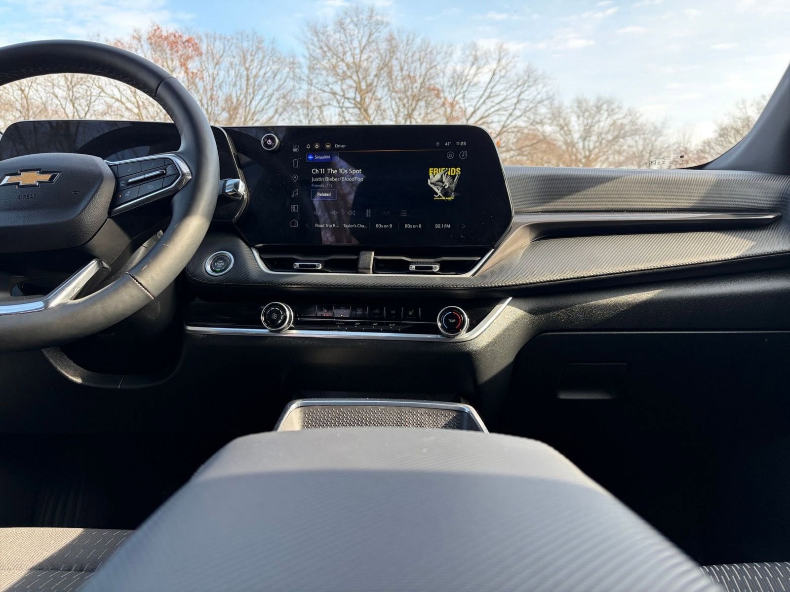 Thumbnail: 2025 Chevrolet Equinox - 18