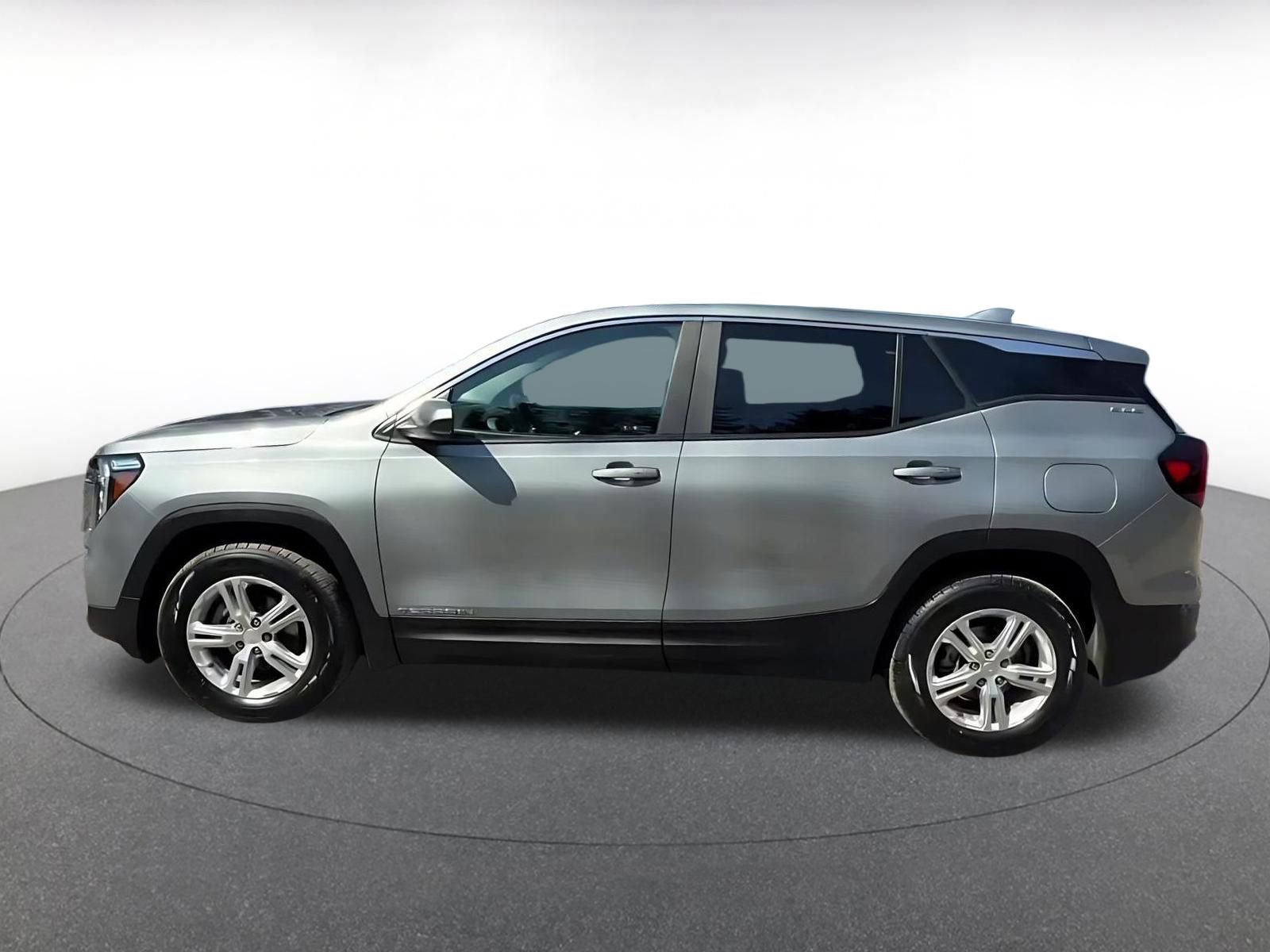 Thumbnail: 2024 GMC Terrain - 9