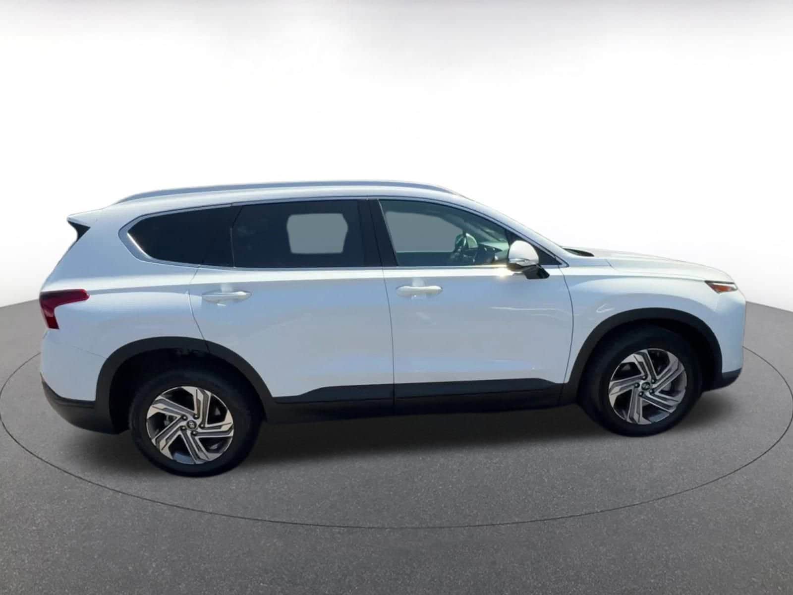 Thumbnail: 2023 Hyundai Santa Fe - 16