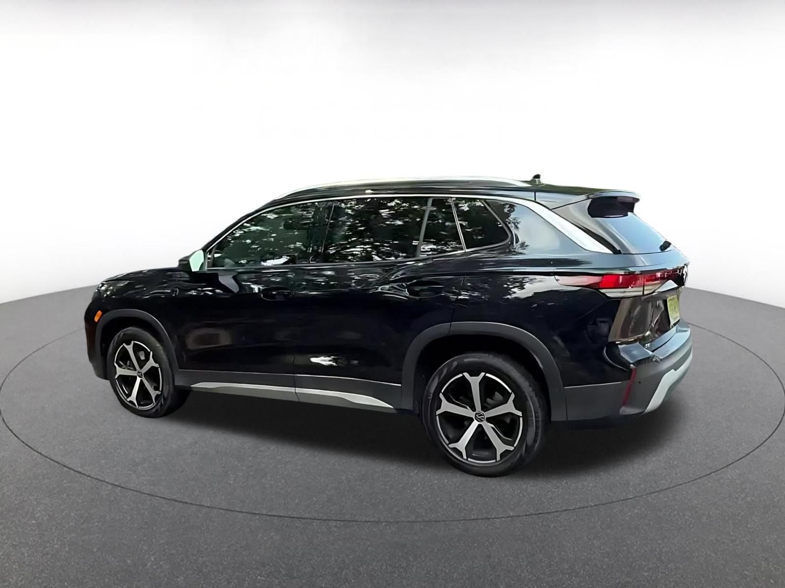 Thumbnail: 2026 Volkswagen Tiguan - 9