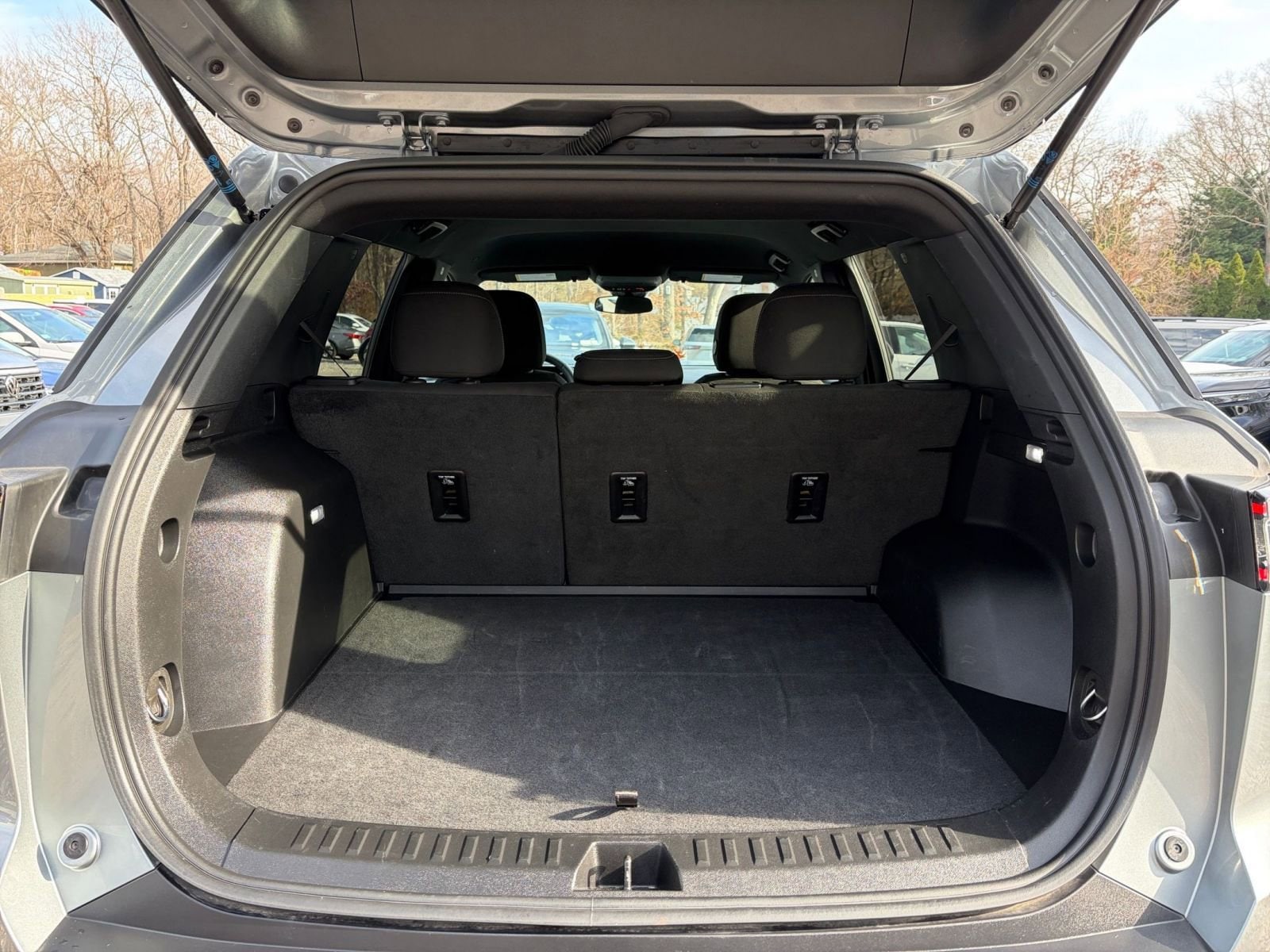 Thumbnail: 2025 Chevrolet Equinox - 30