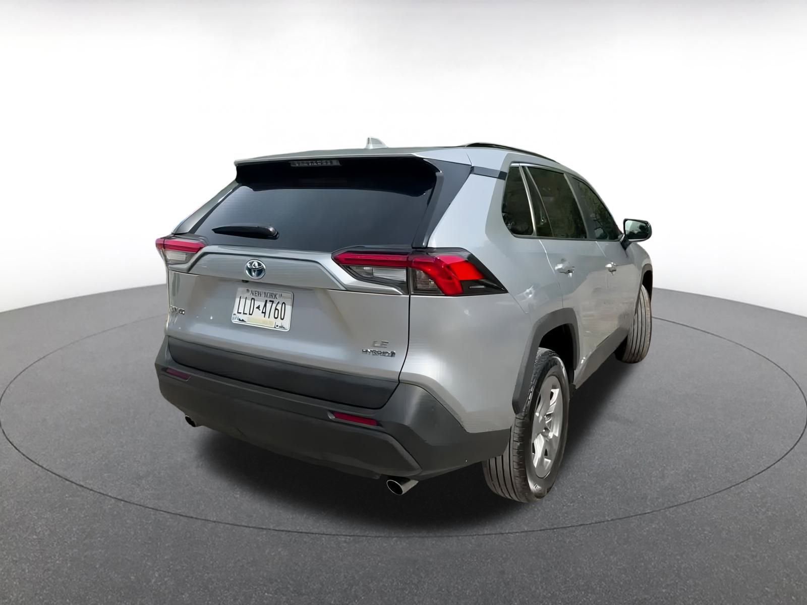 Thumbnail: 2024 Toyota RAV4 - 14