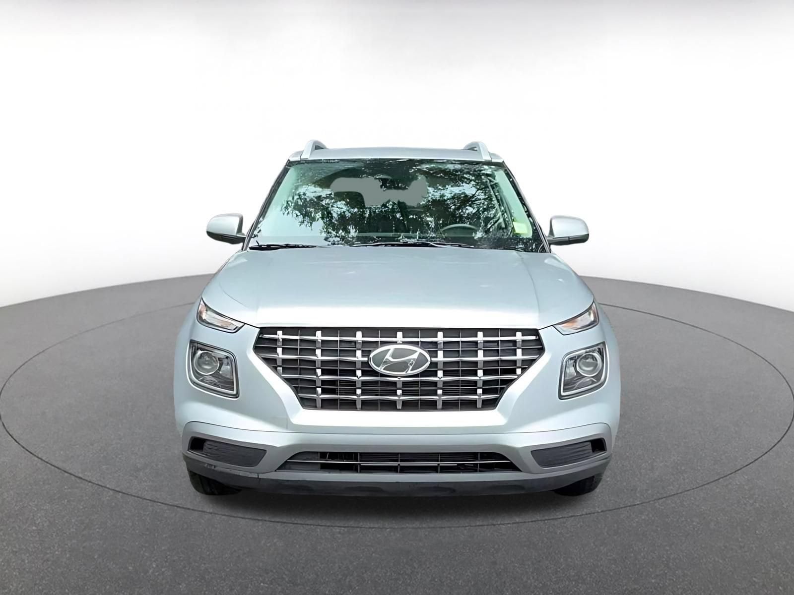 Thumbnail: 2026 Hyundai Venue - 4